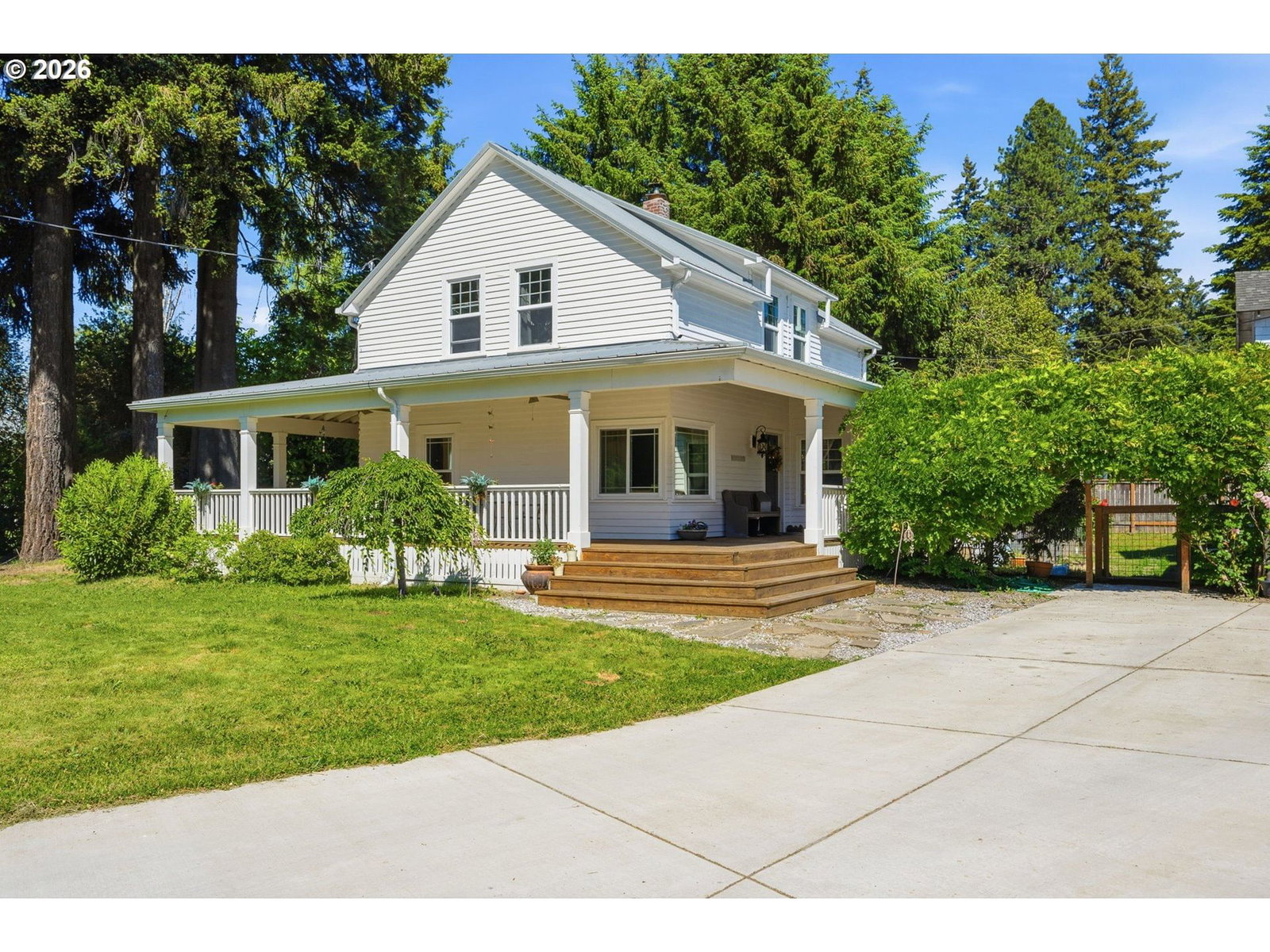 Listing photo 1 of 6