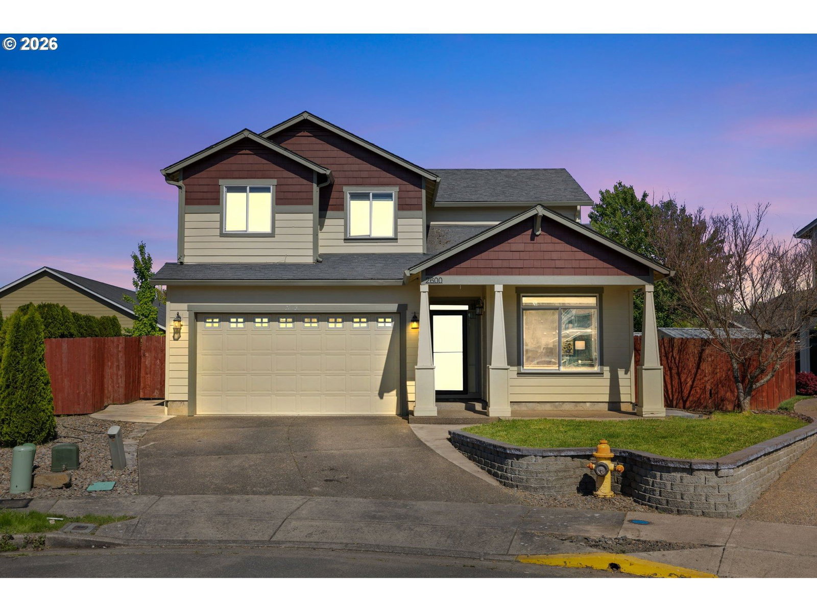 Listing photo 1 of 6
