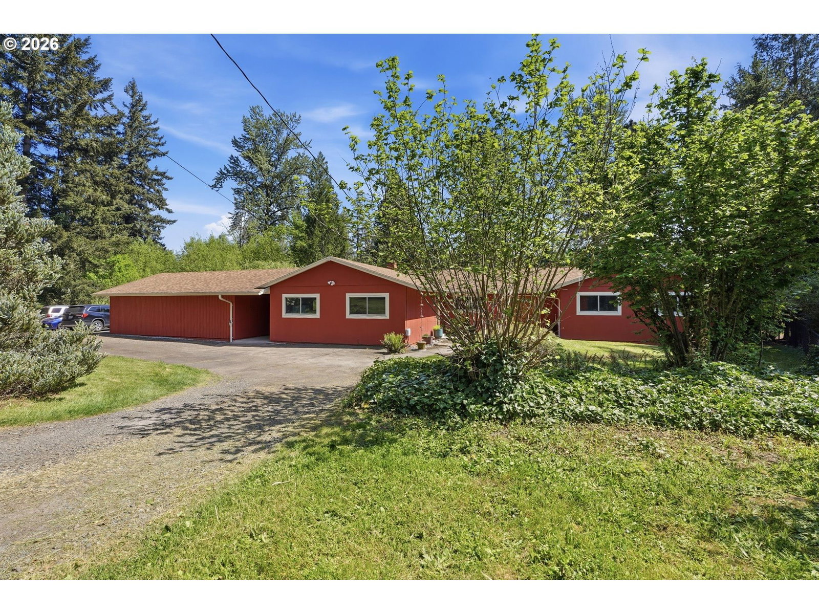 Listing photo 1 of 6