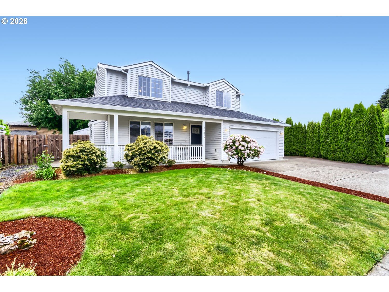 Listing photo 1 of 6