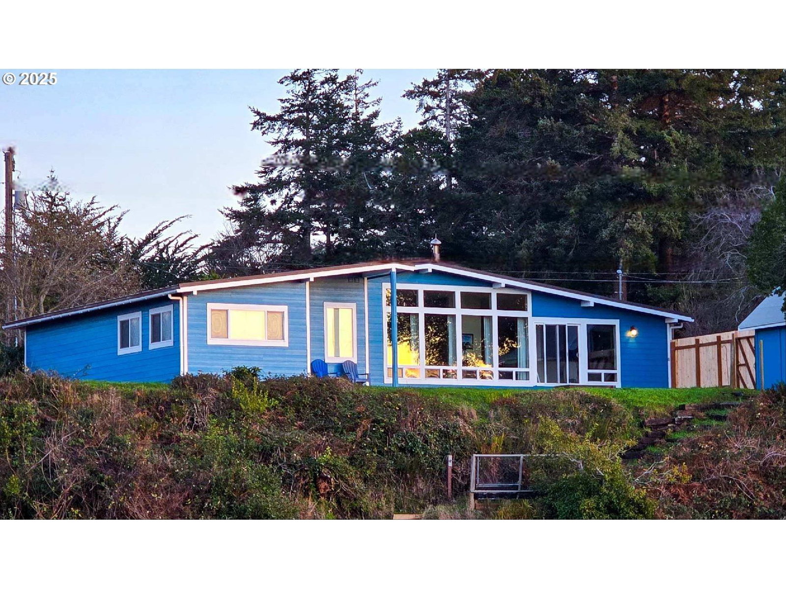 Listing photo 1 of 6
