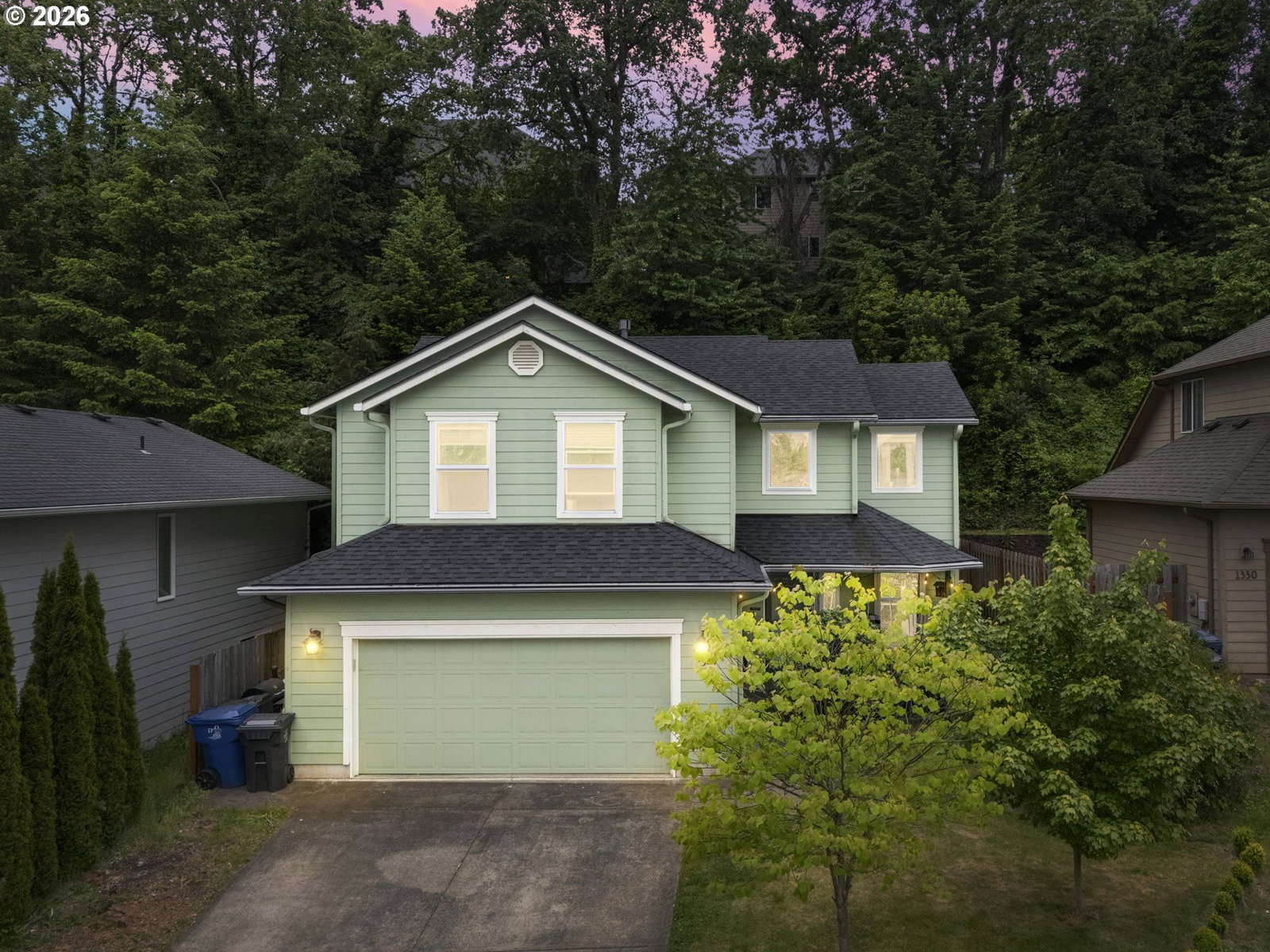 Listing photo 1 of 6