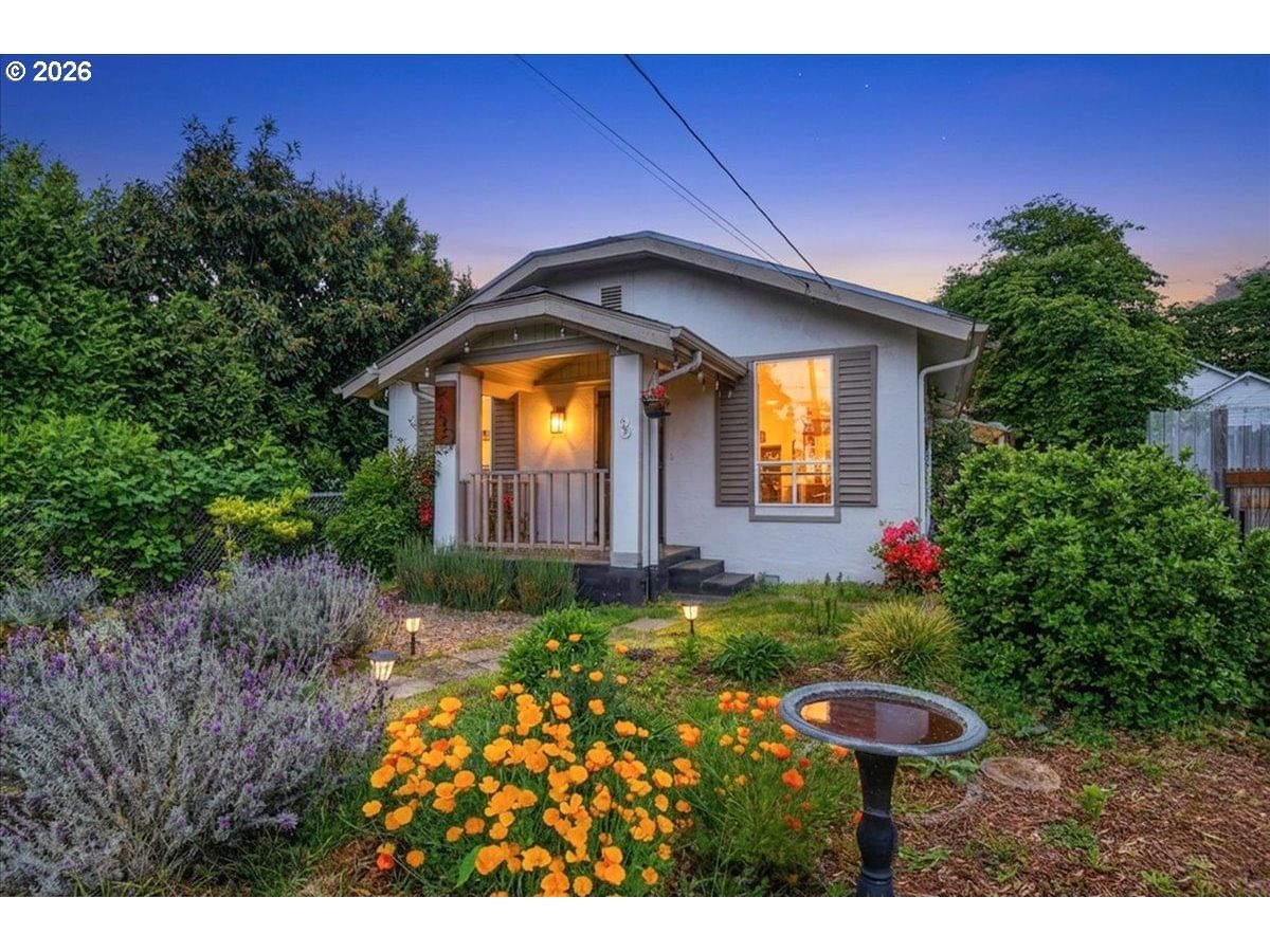 Listing photo 1 of 6