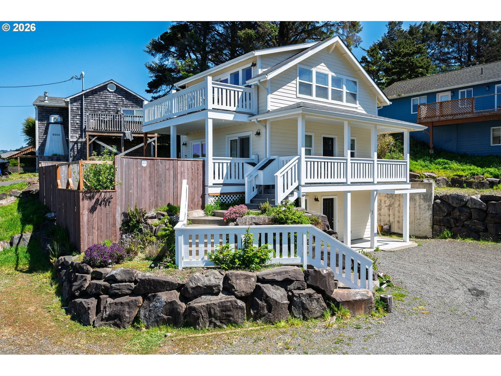 Listing photo 1 of 6