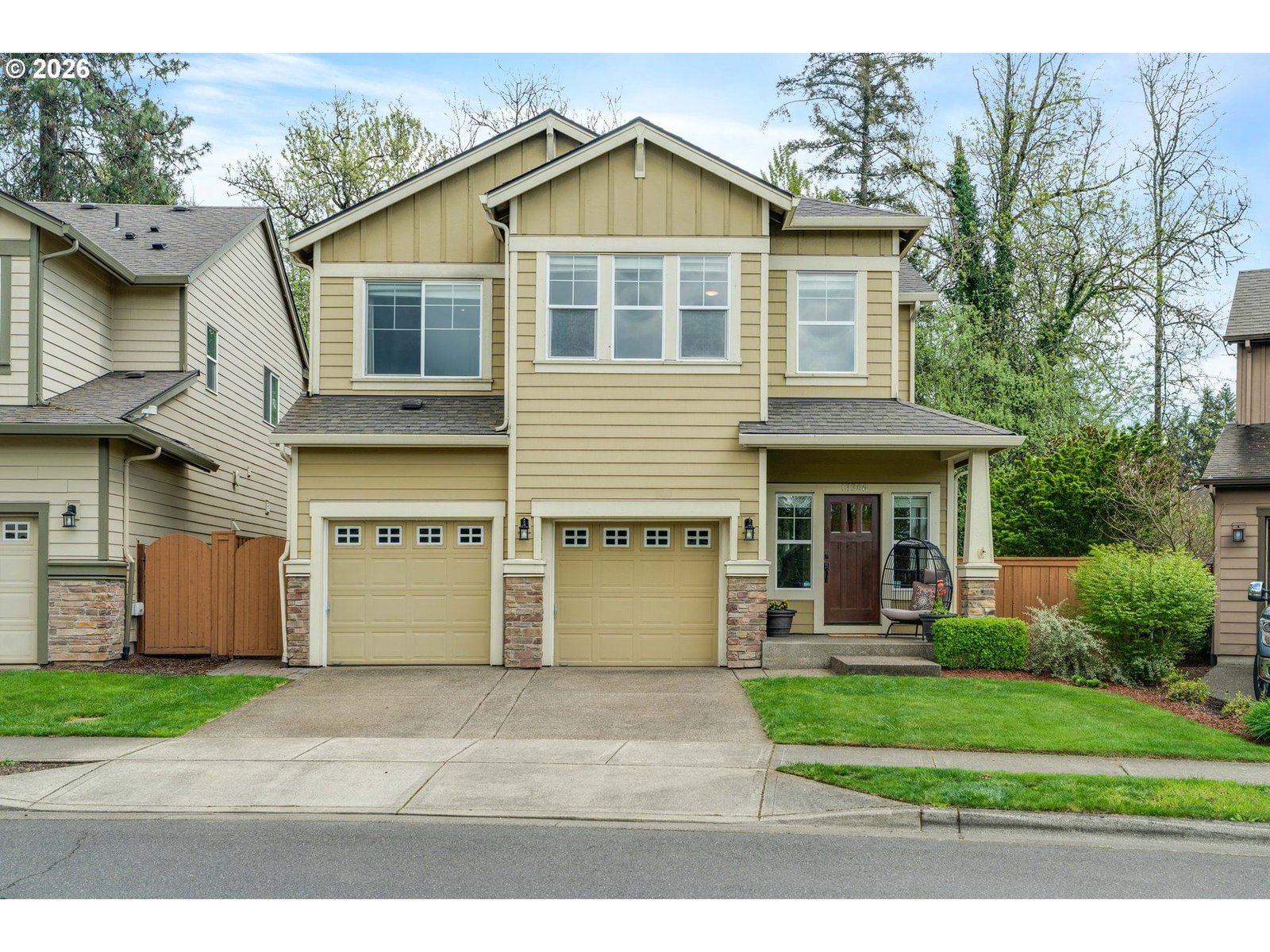 Listing photo 1 of 6