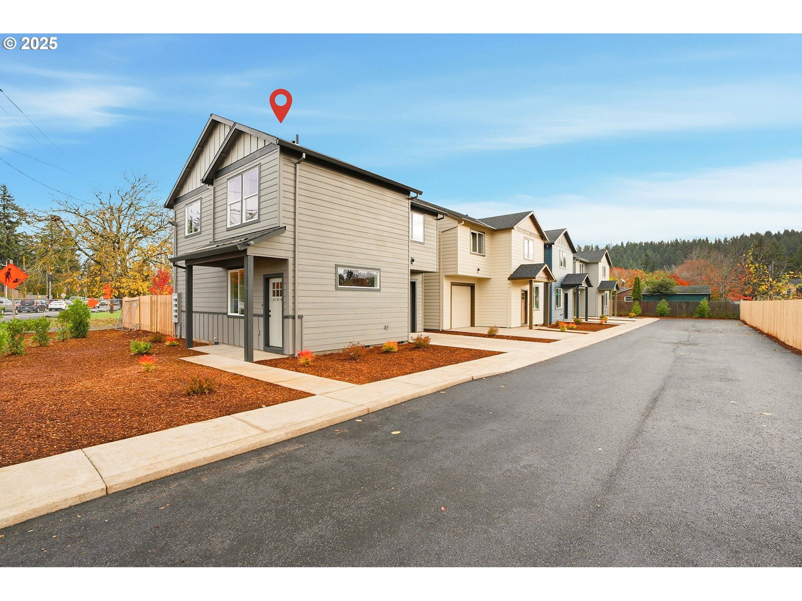 Primary listing photo, 14722 SE Powell BLVD, Portland, OR, 97236