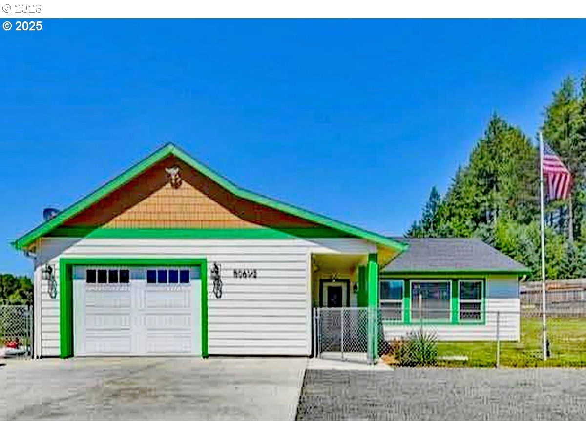 Listing photo 1 of 6