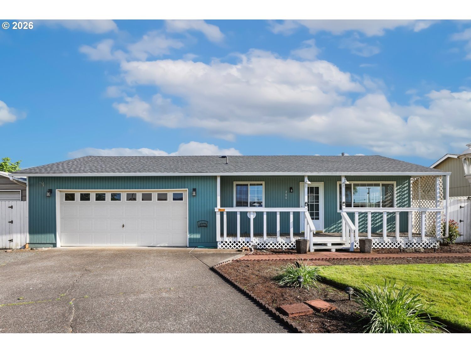 Listing photo 1 of 6