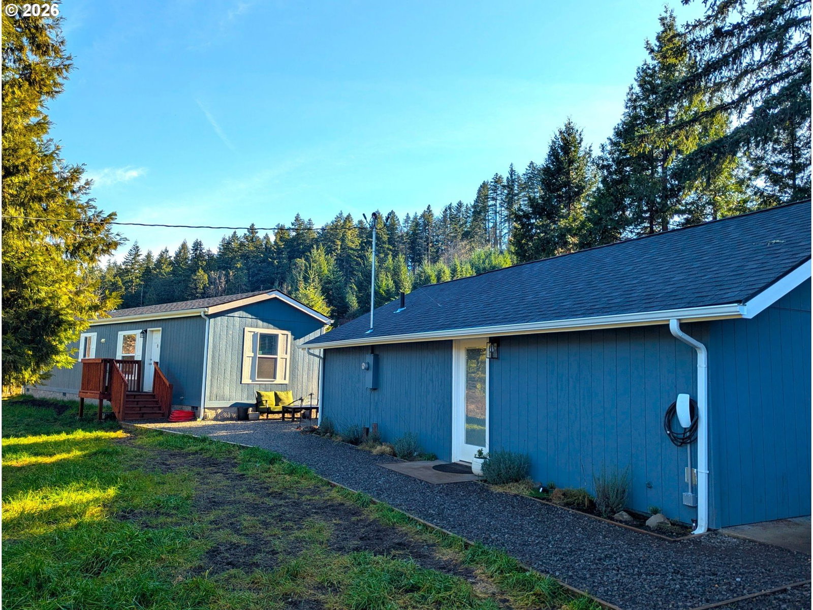 Listing photo 1 of 6