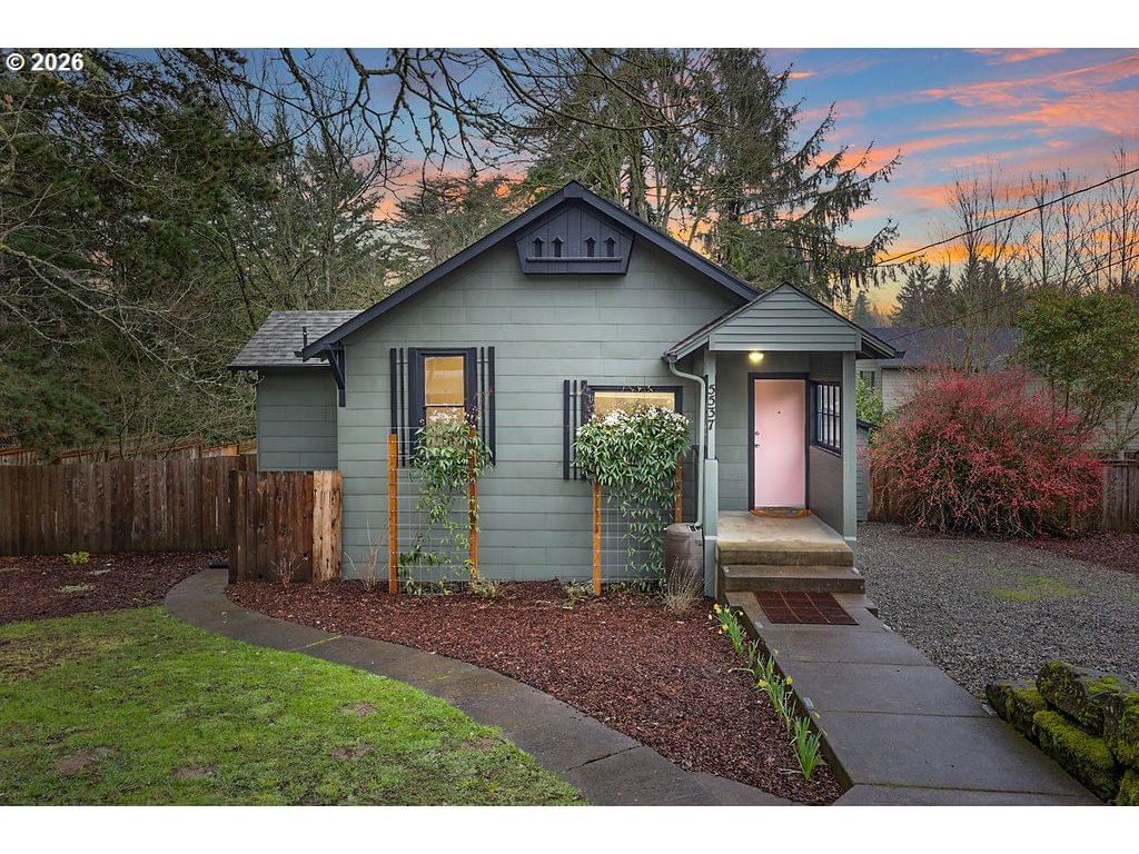 Primary listing photo, 5537 SW FLORIDA ST, Portland, OR, 97219