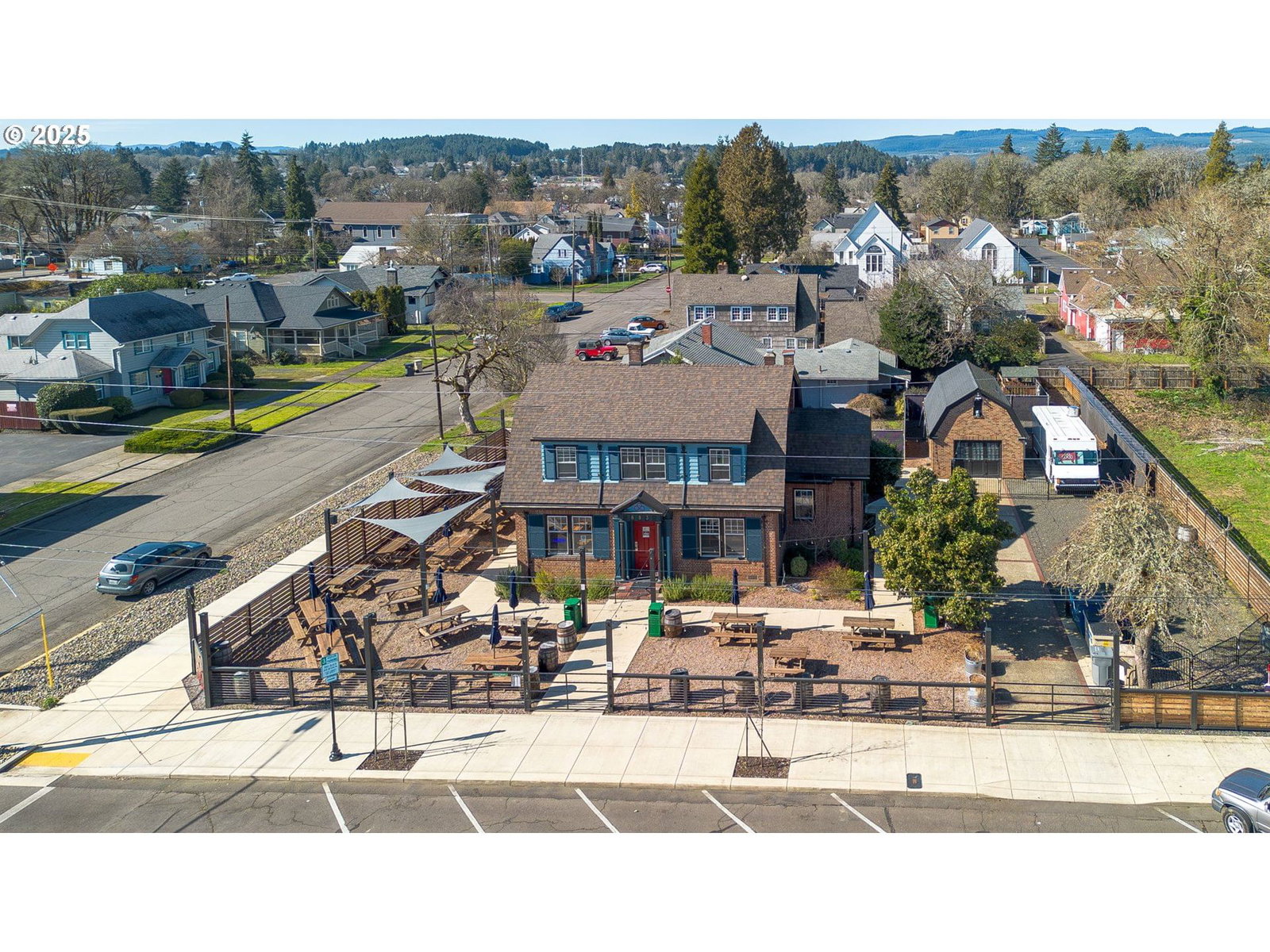 Listing photo 1 of 1