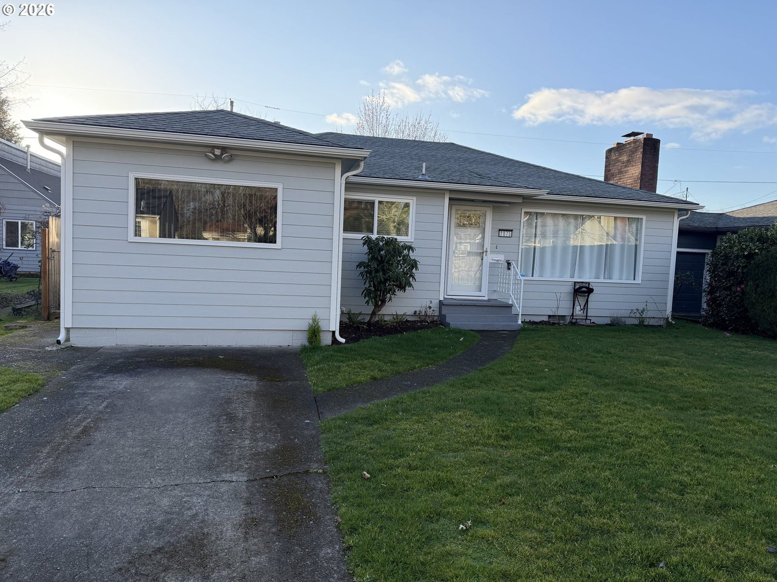 Primary listing photo, 2075 LAUREL AVE NE, Salem, OR, 97301