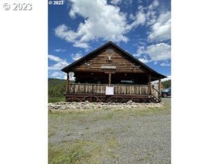 Listing photo 1 of 6