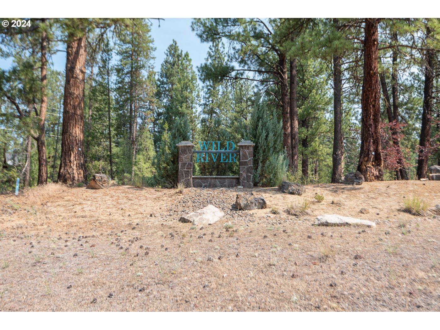 Primary listing photo, 14215 STILLWATER LN, La Pine, OR, 97739