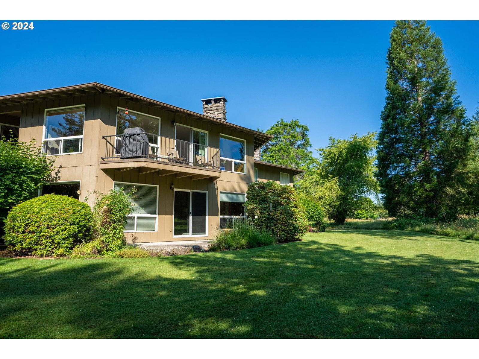 Primary listing photo, 68712 E FAIRWAY ESTATES RD, Welches, OR, 97067