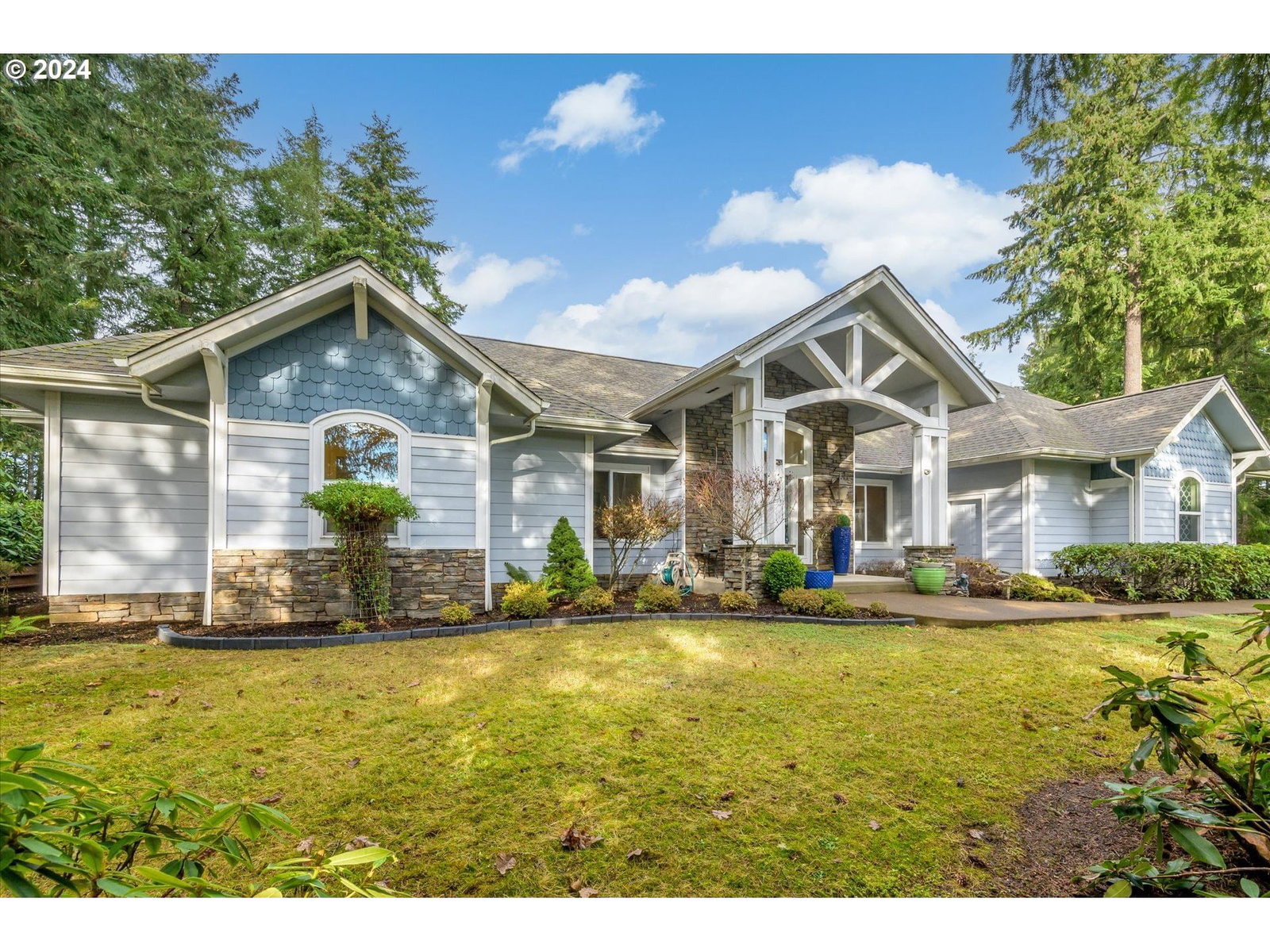 Primary listing photo, 123 WATAGUA PL, Cottage Grove, OR, 97424