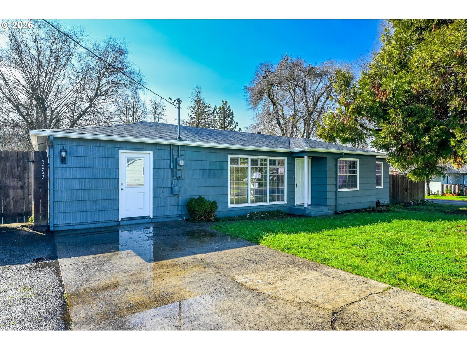 Primary listing photo, 3069 W SHERWOOD AVE, Roseburg, OR, 97471