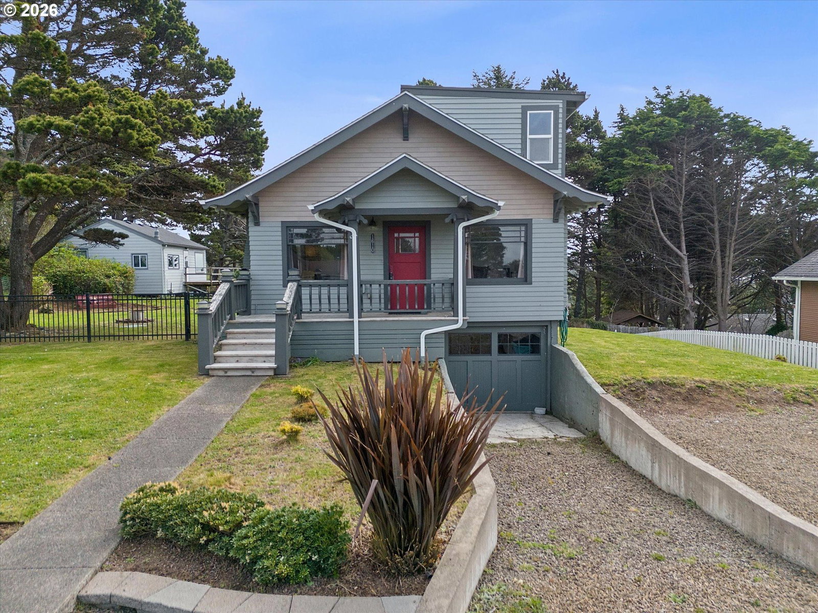 Listing photo 1 of 6