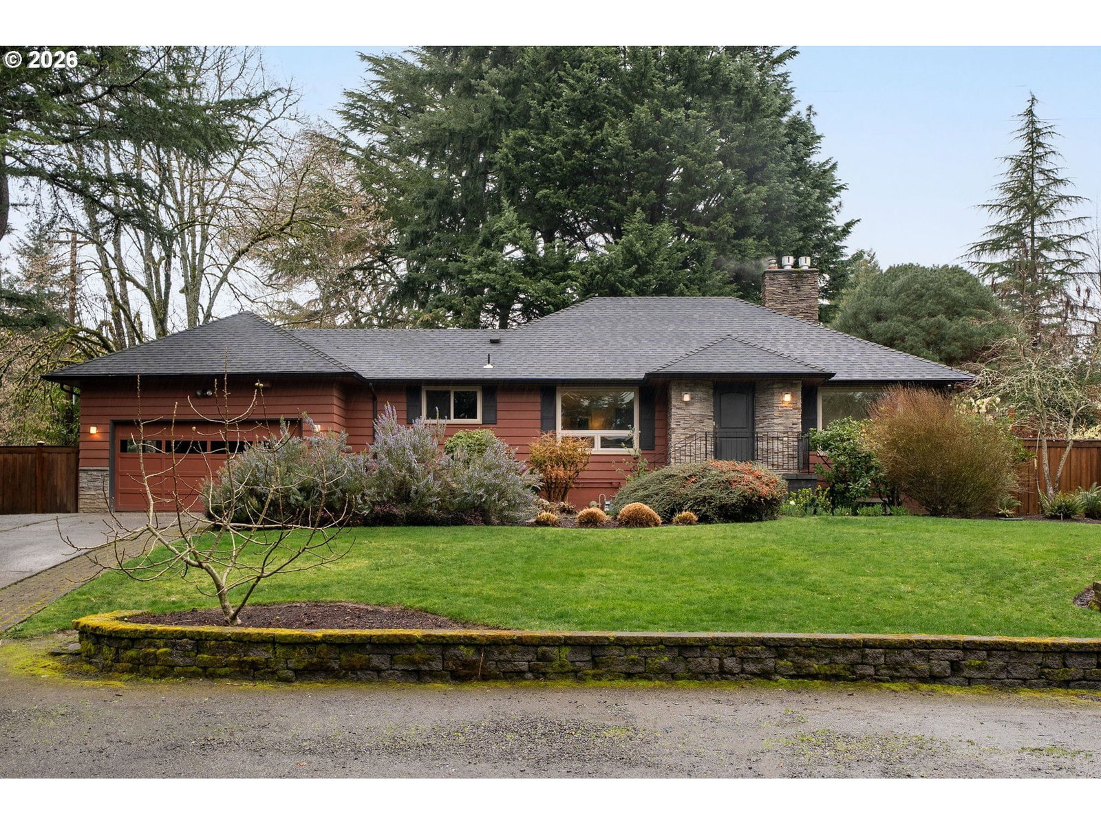 Primary listing photo, 8675 SW FAIRWAY DR, Portland, OR, 97225