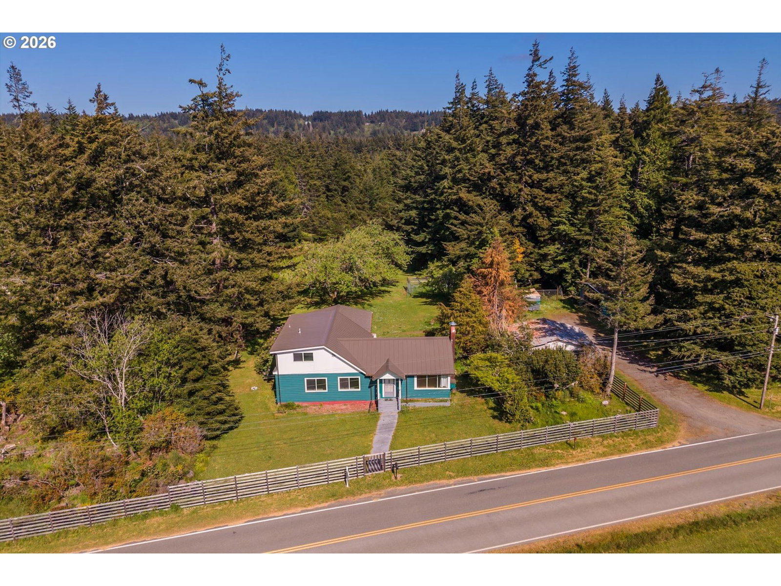 Listing photo 1 of 6