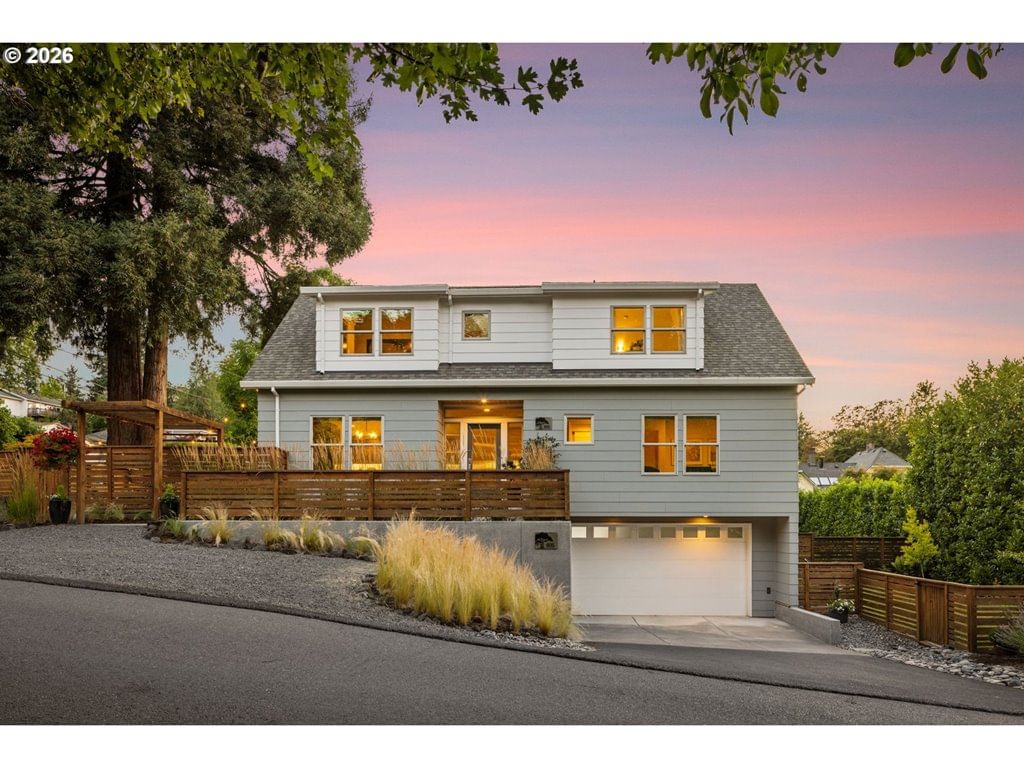 Primary listing photo, 905 LAUREL ST, Lake Oswego, OR, 97034