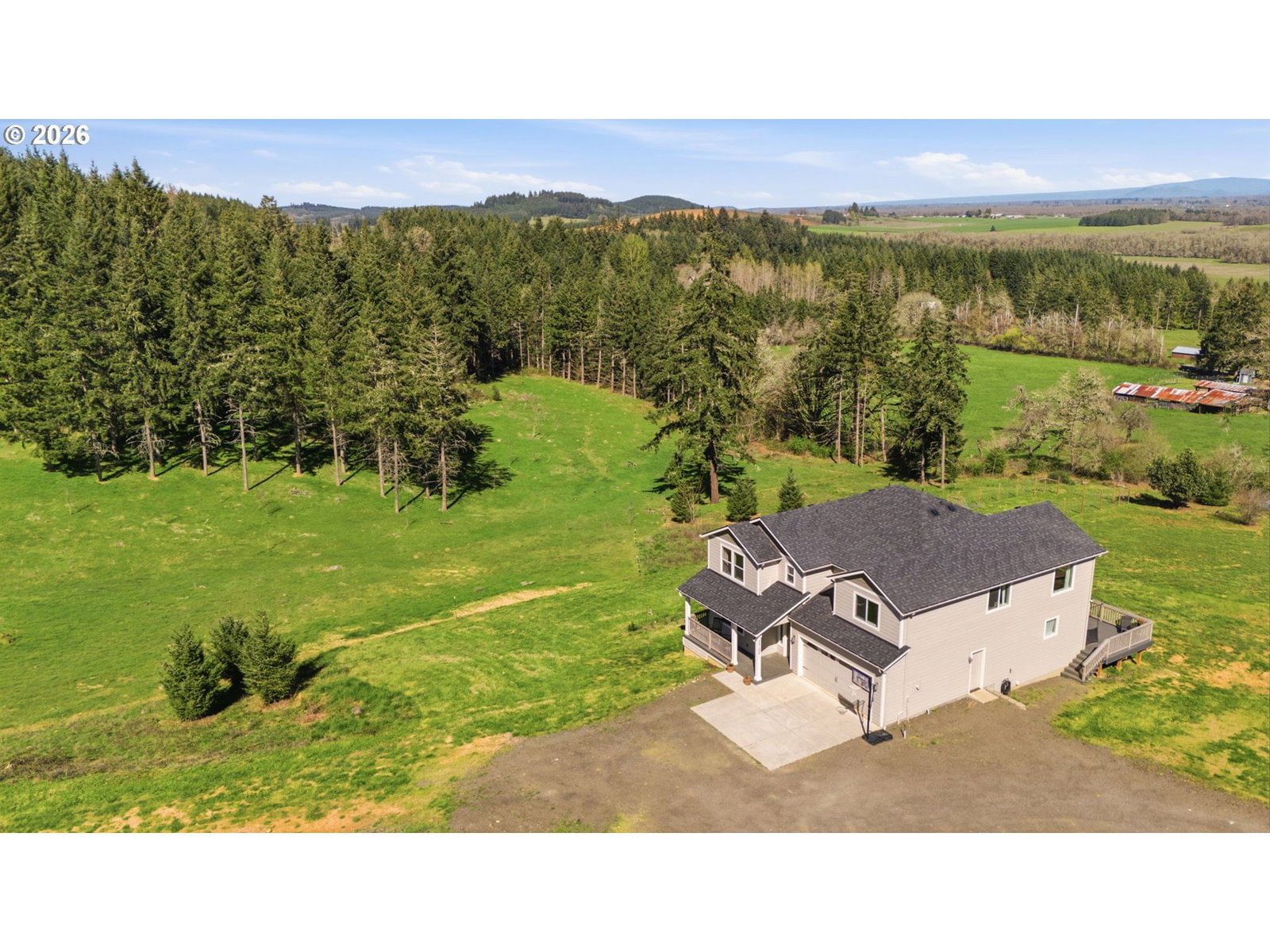 Listing photo 1 of 6