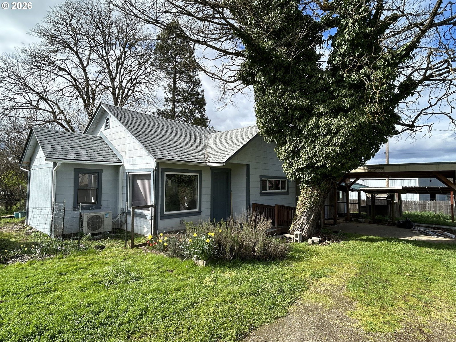 Primary listing photo, 1764 OLD TOWN LOOP RD, Oakland, OR, 97462