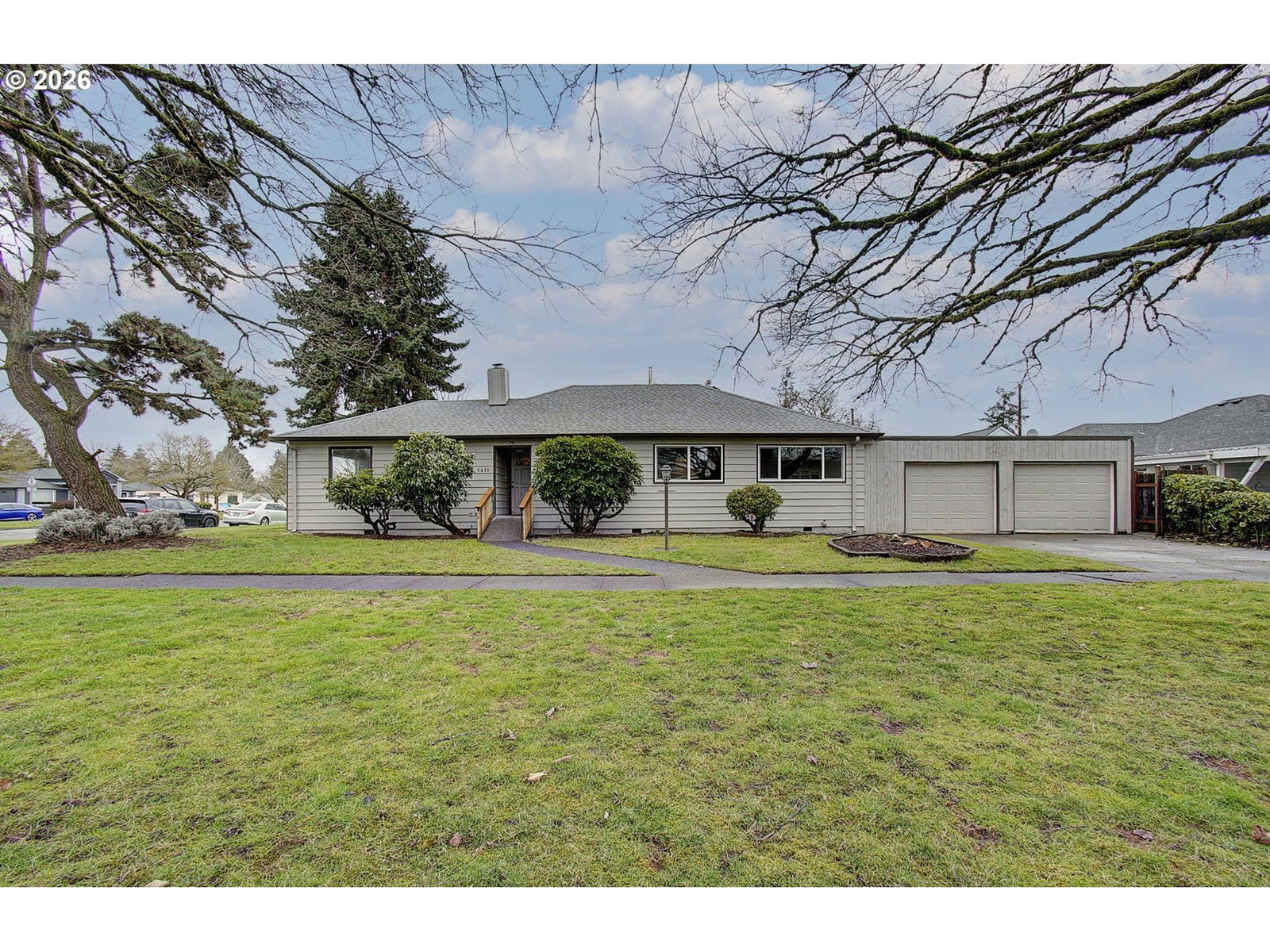 Primary listing photo, 1411 8TH AVE, Longview, WA, 98632