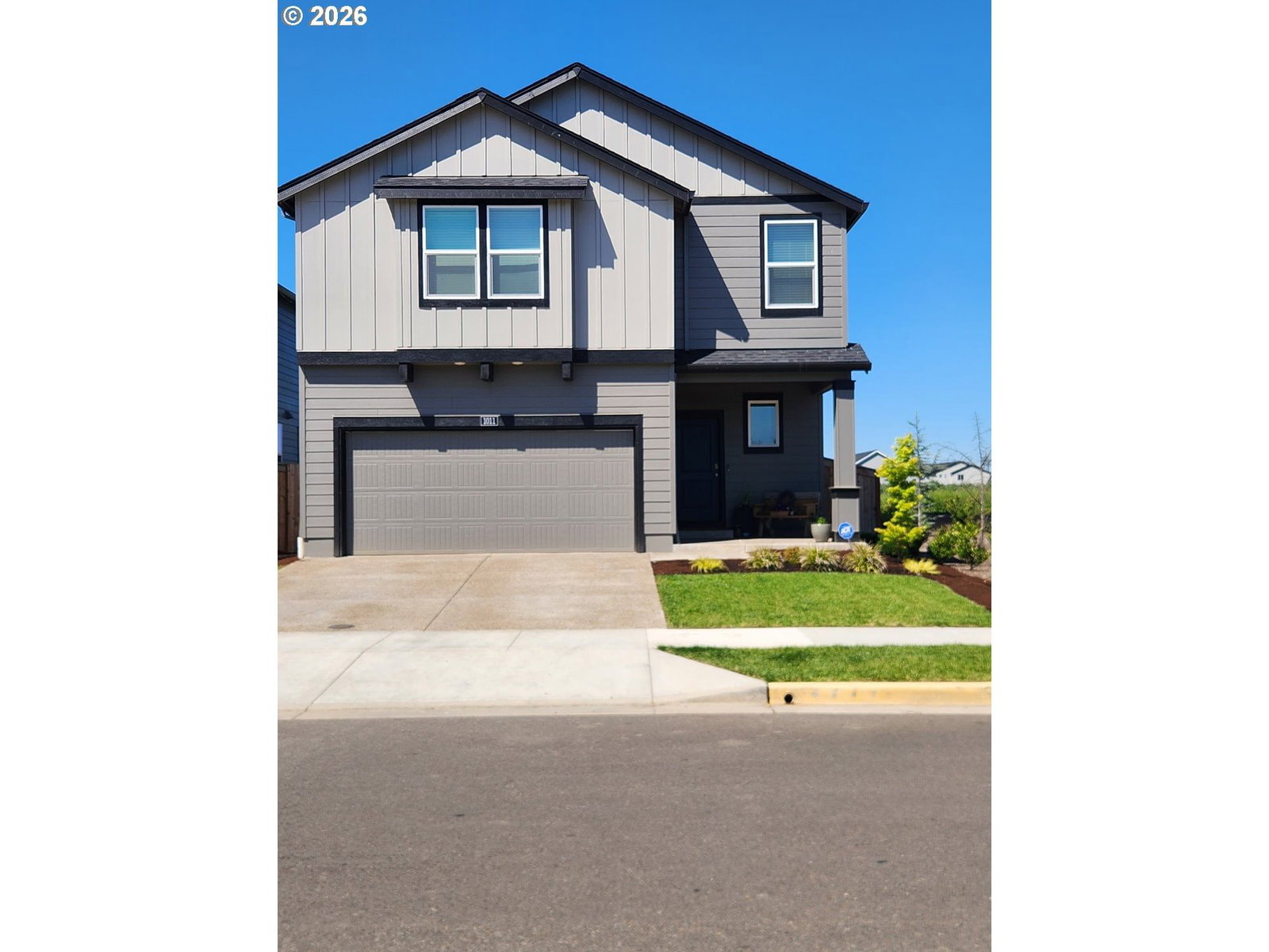 Listing photo 1 of 6