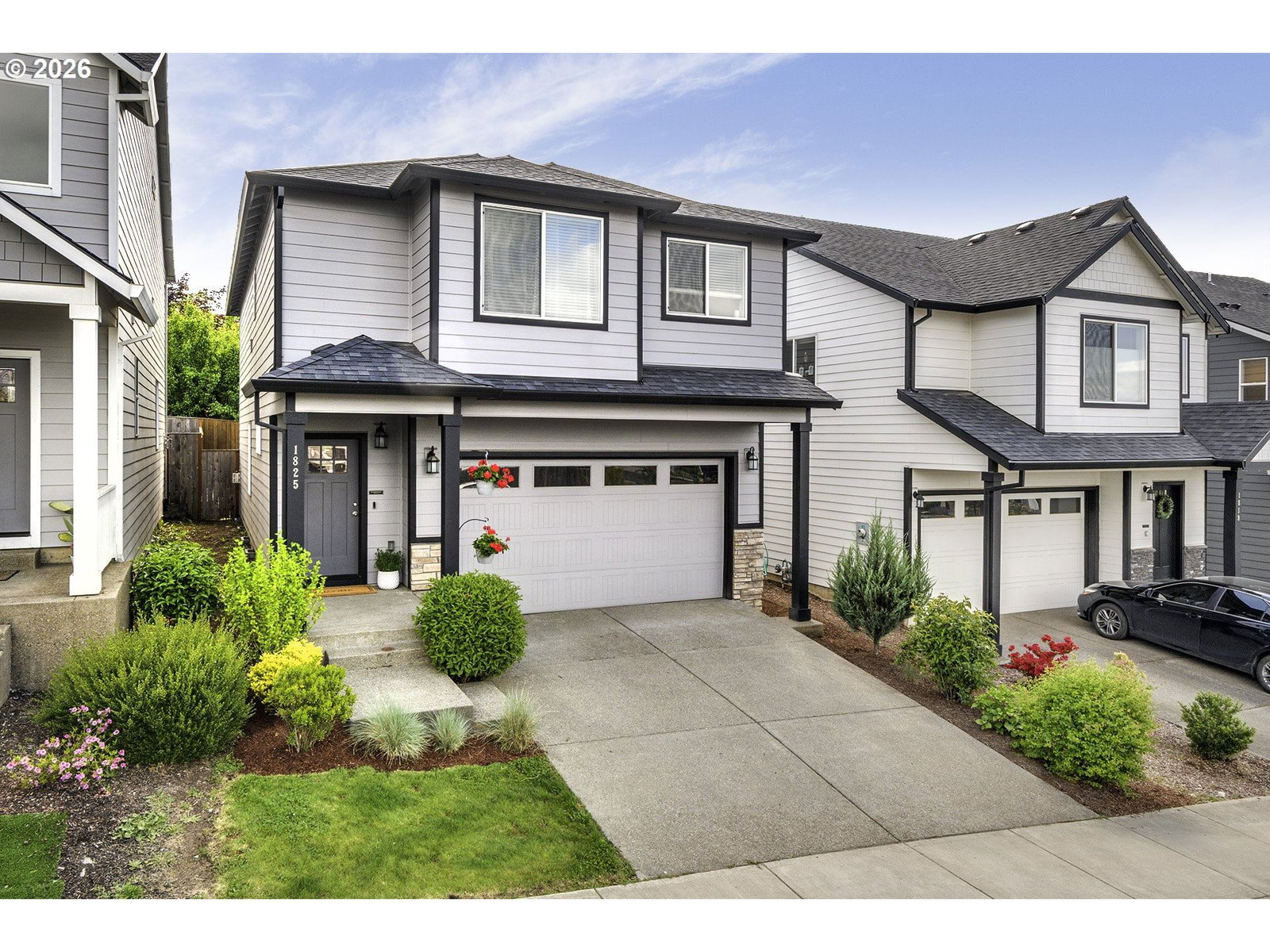 Listing photo 1 of 6