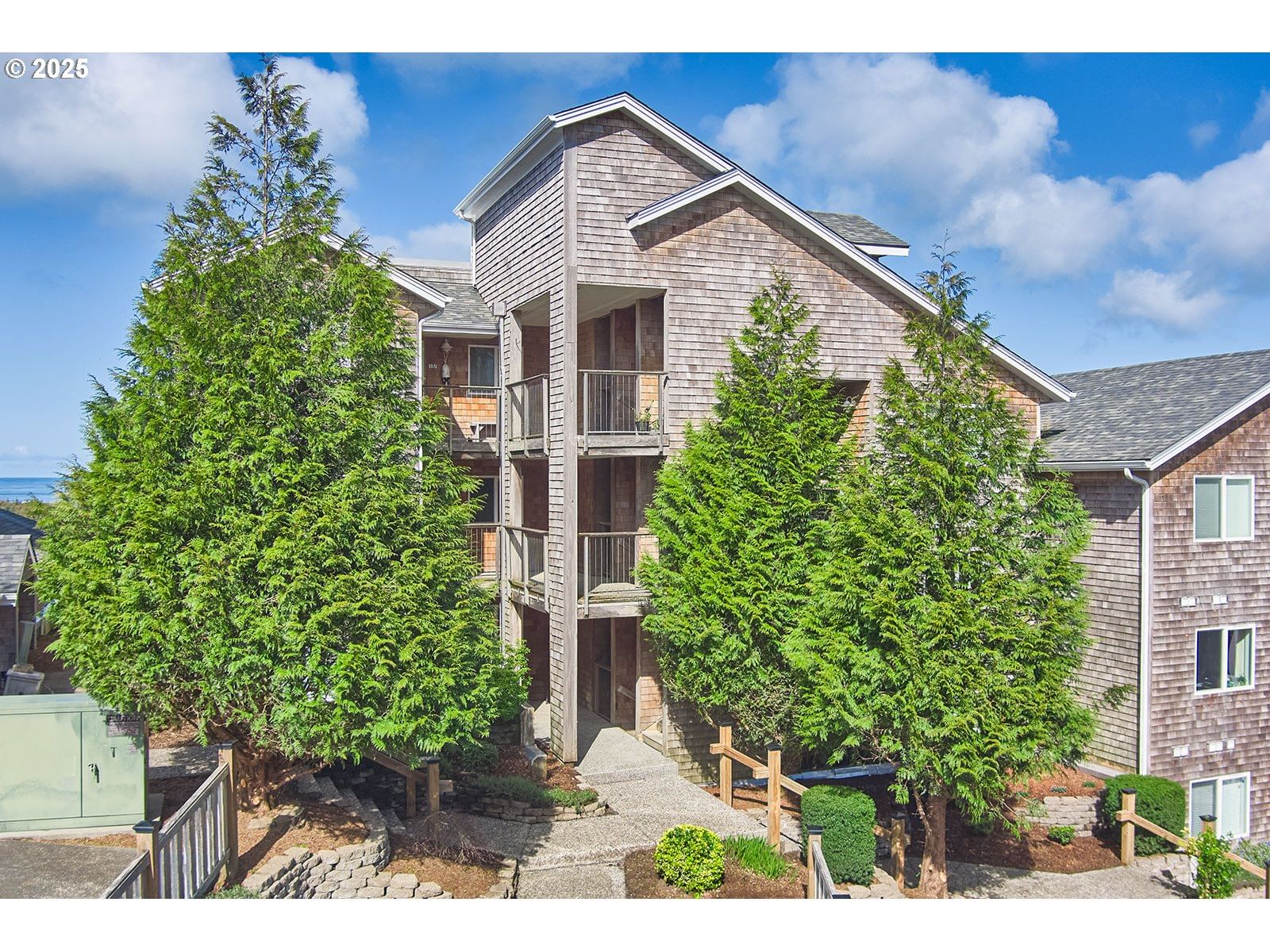 Primary listing photo, 2815 WILLOWS RD #229, Seaview, WA, 98644
