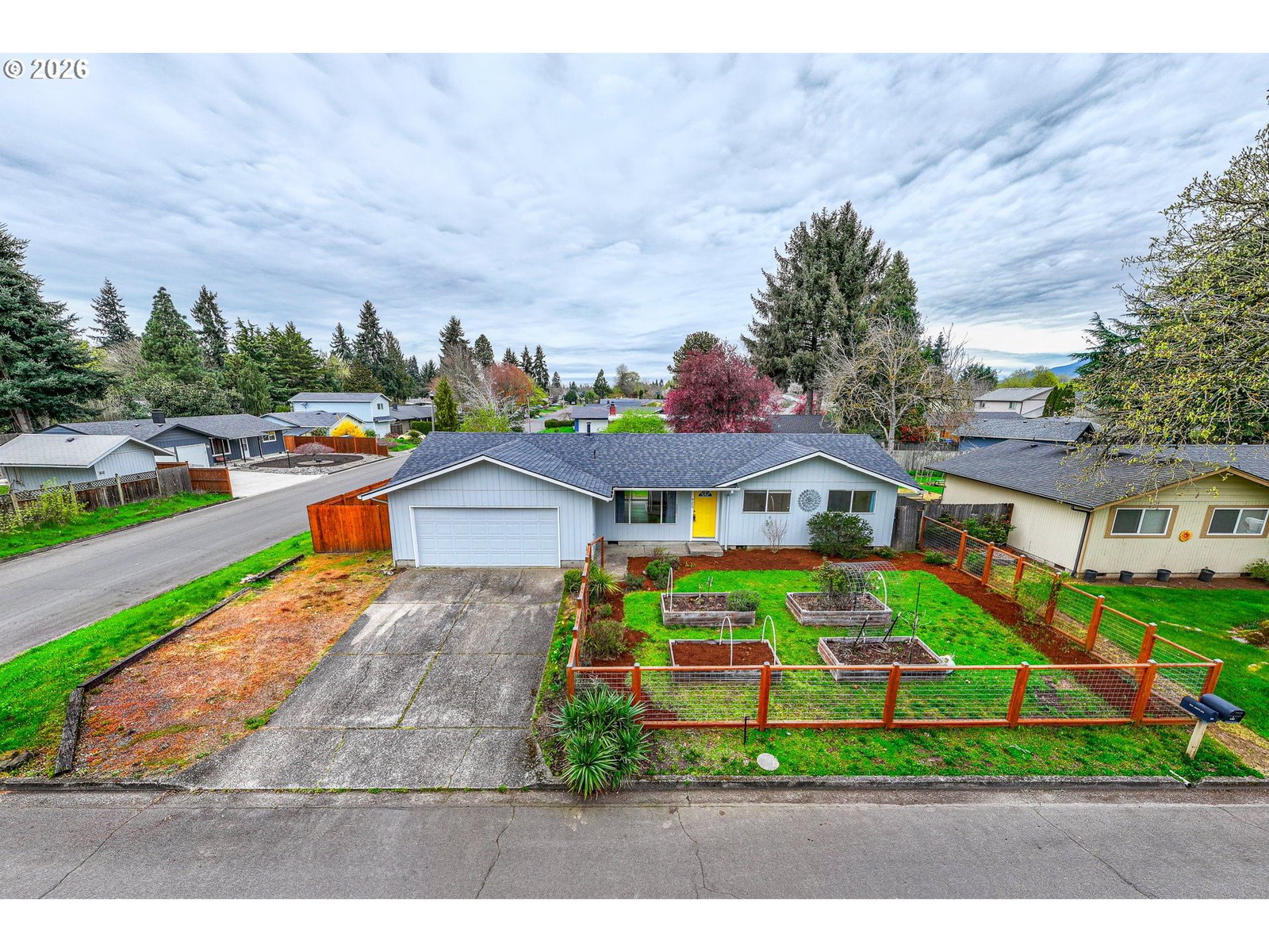 Primary listing photo, 425 AUTUMN AVE, Eugene, OR, 97404