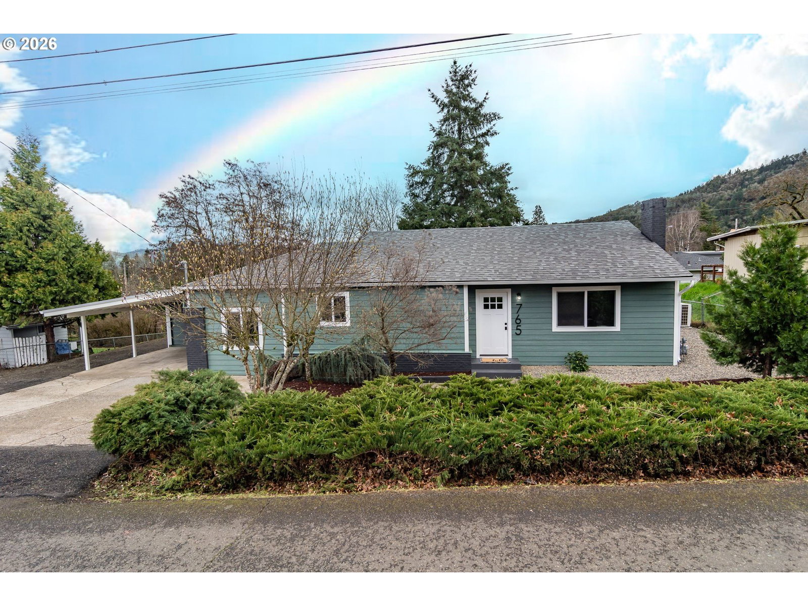Primary listing photo, 765 W RAINBOW ST, Roseburg, OR, 97471