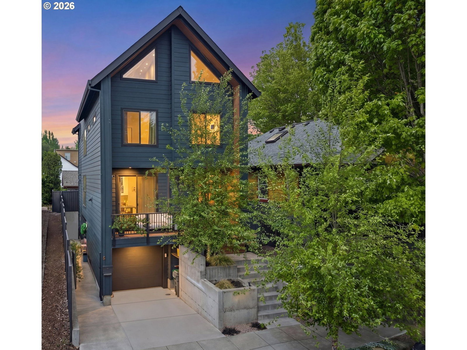 Primary listing photo, 2897 SE SHERMAN ST #A, Portland, OR, 97214