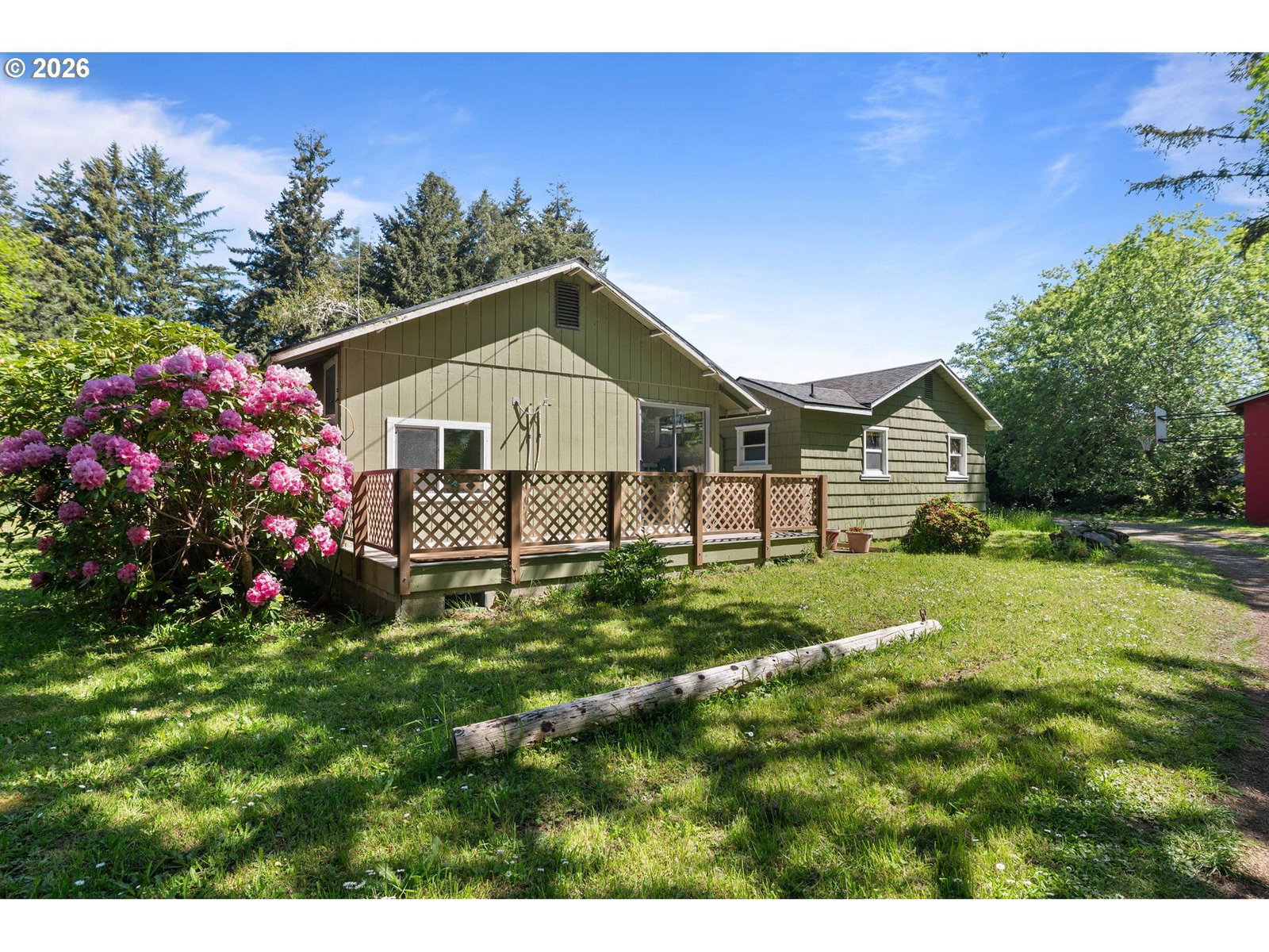 Listing photo 1 of 6