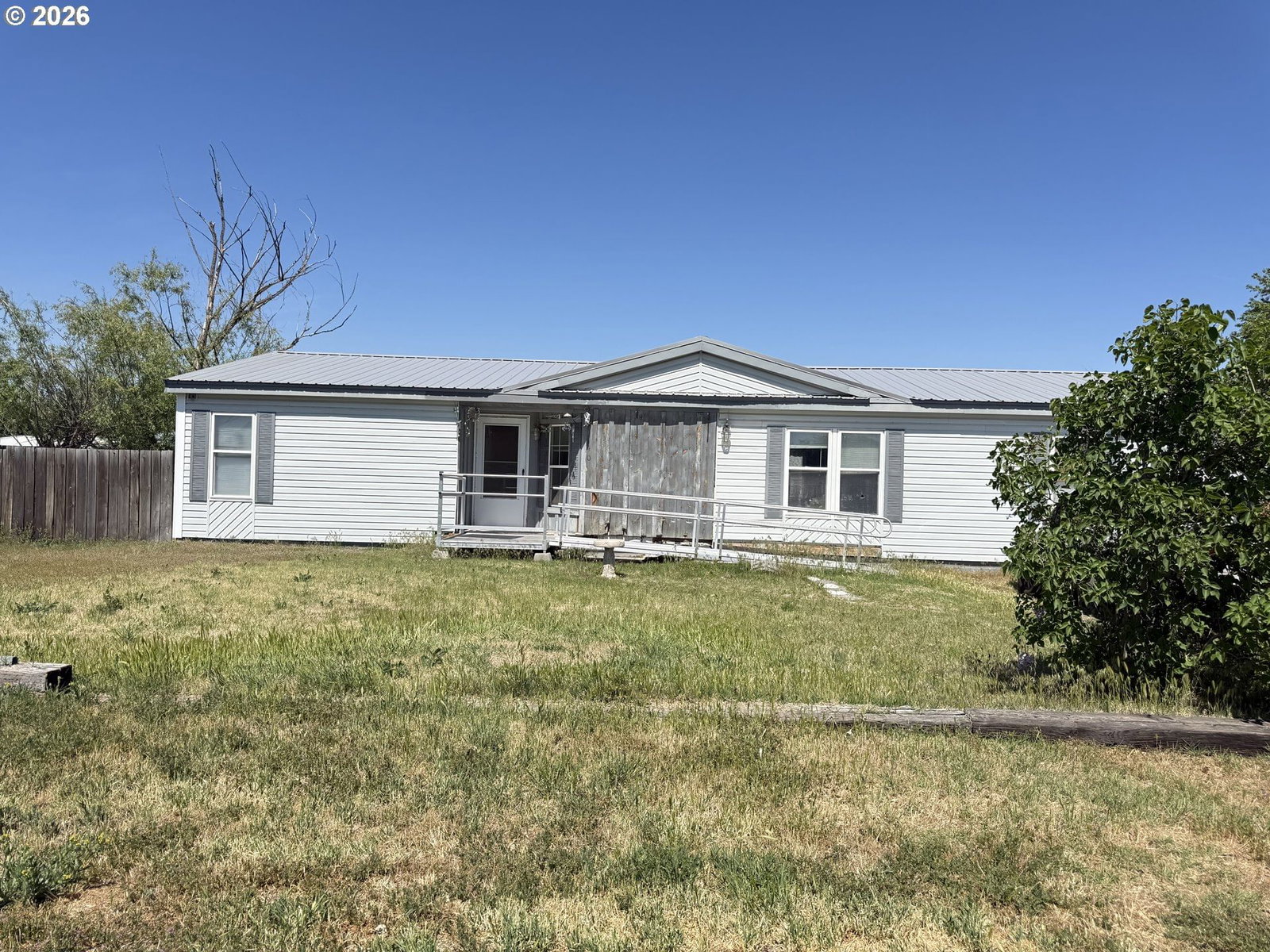 Listing photo 1 of 1