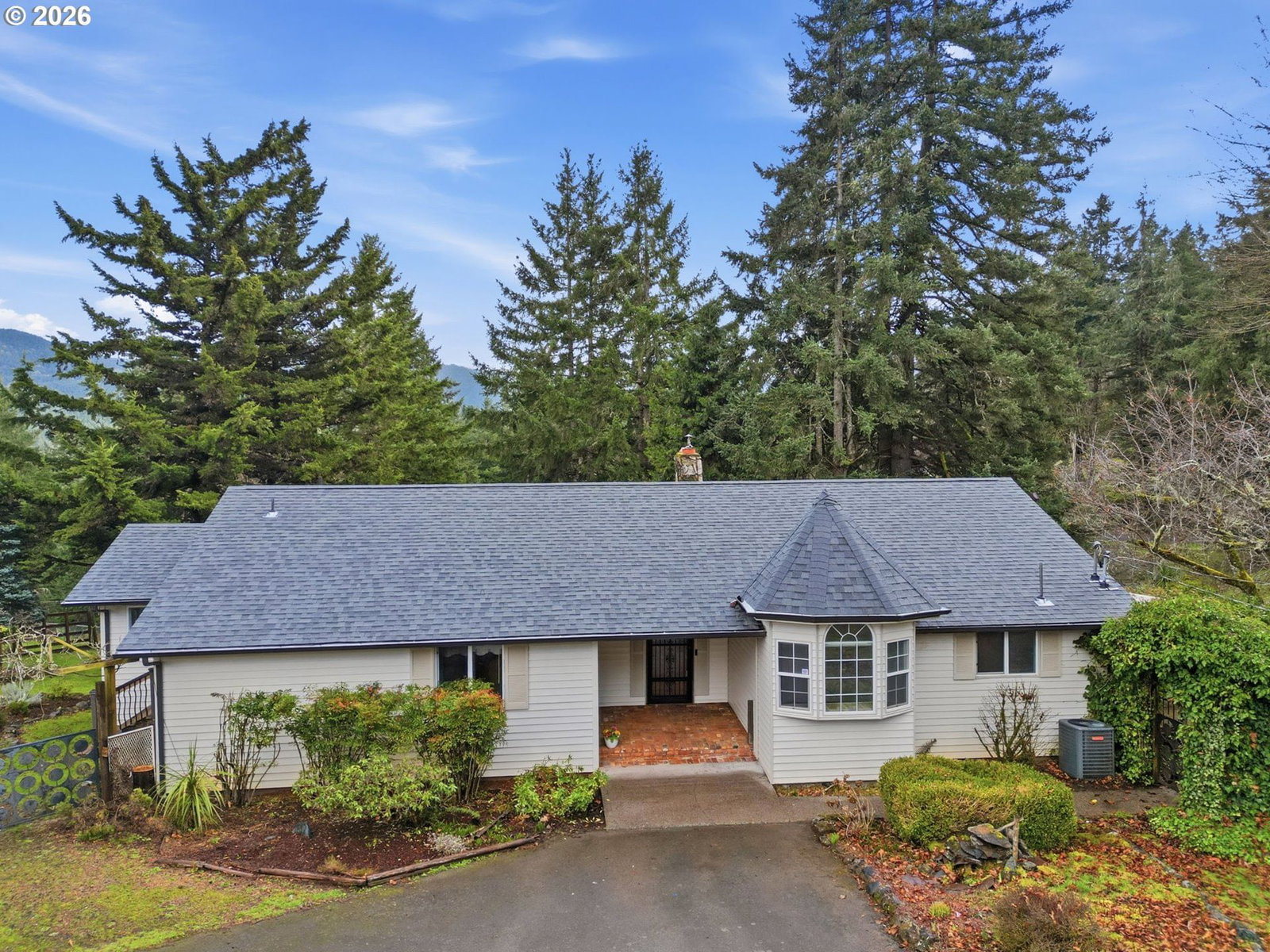 Primary listing photo, 77030 NELLIE LN, Cottage Grove, OR, 97424