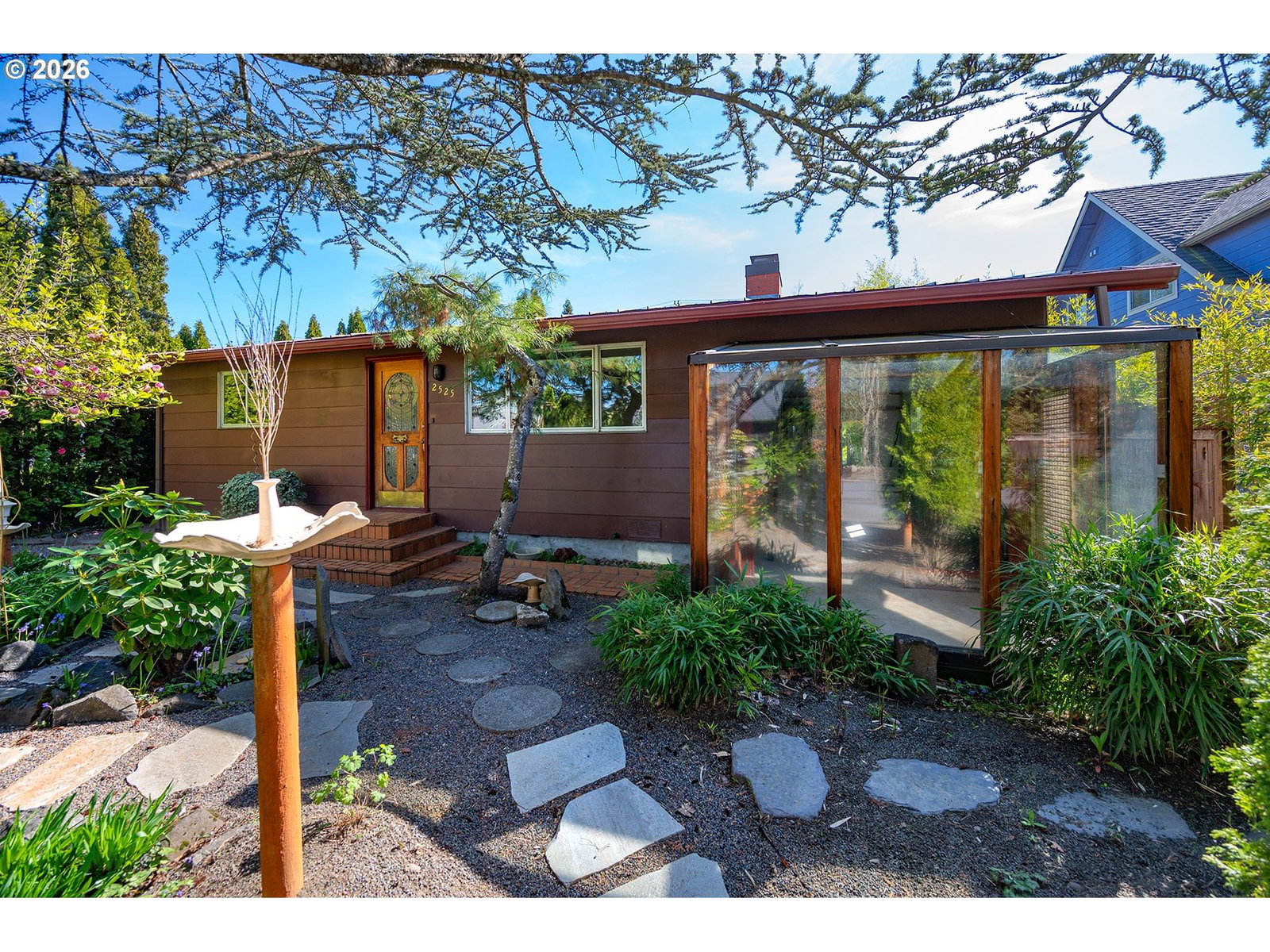 Primary listing photo, 2525 FRIENDLY ST, Eugene, OR, 97405