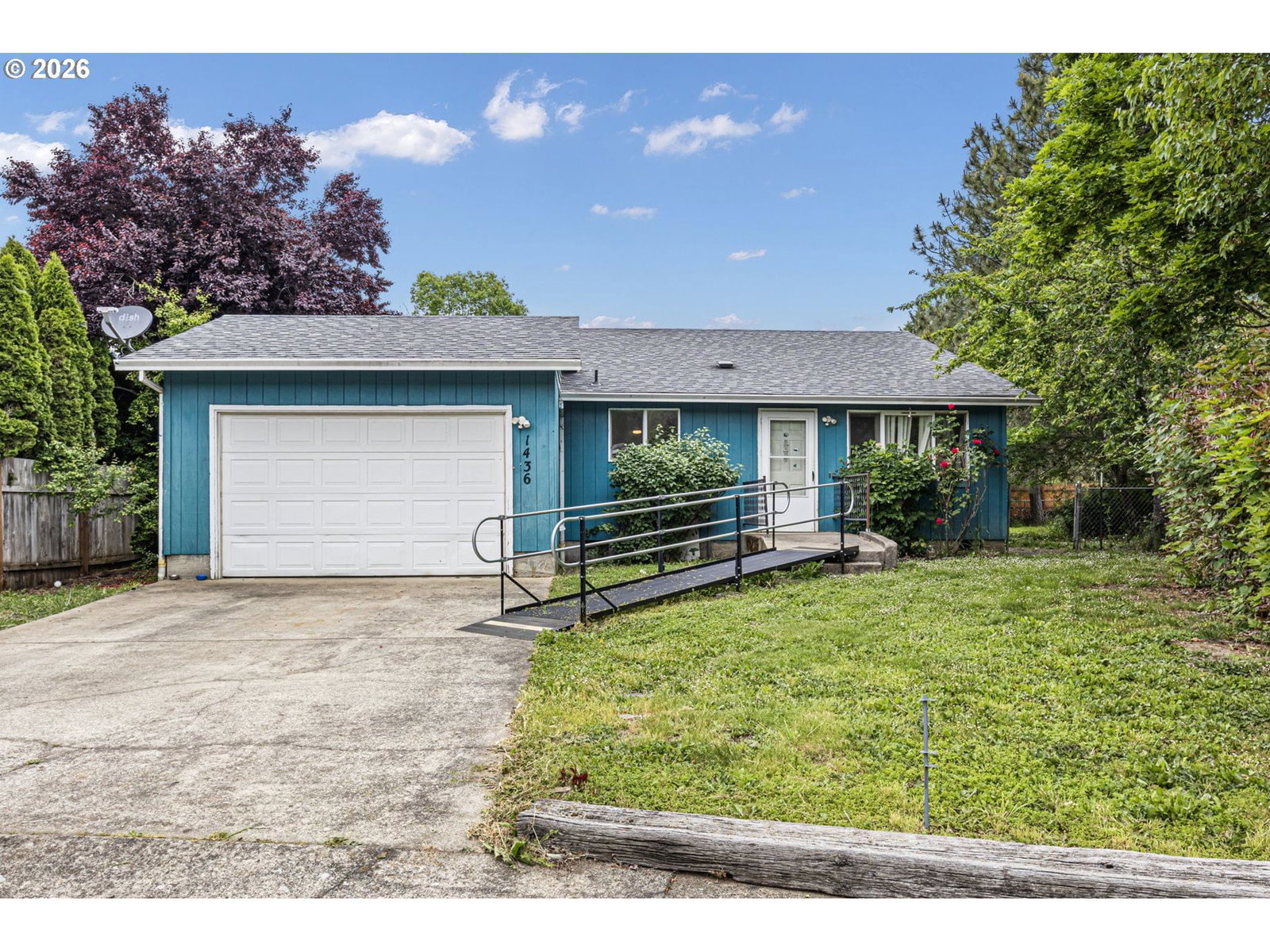 Listing photo 1 of 6