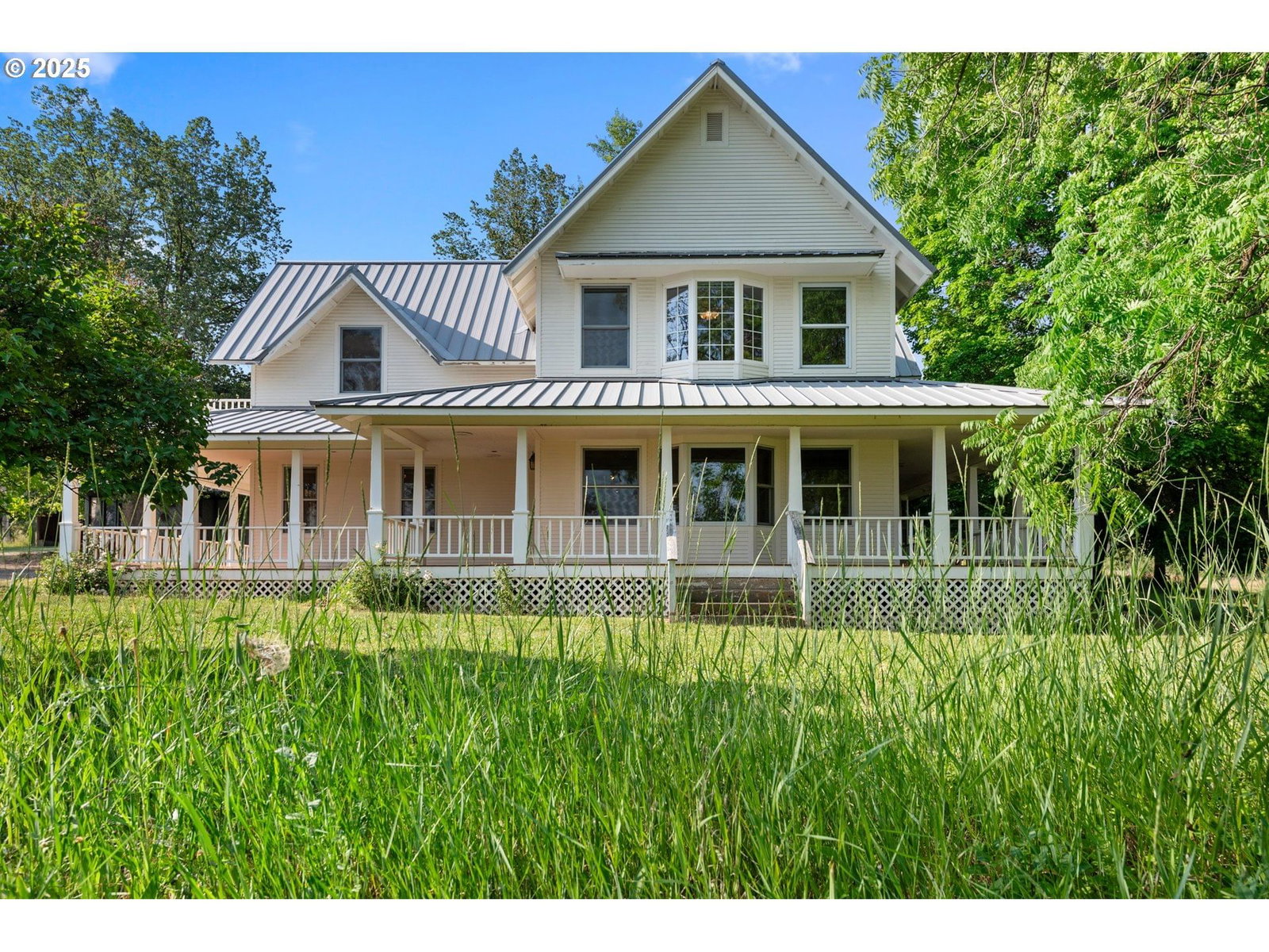 Listing photo 1 of 6