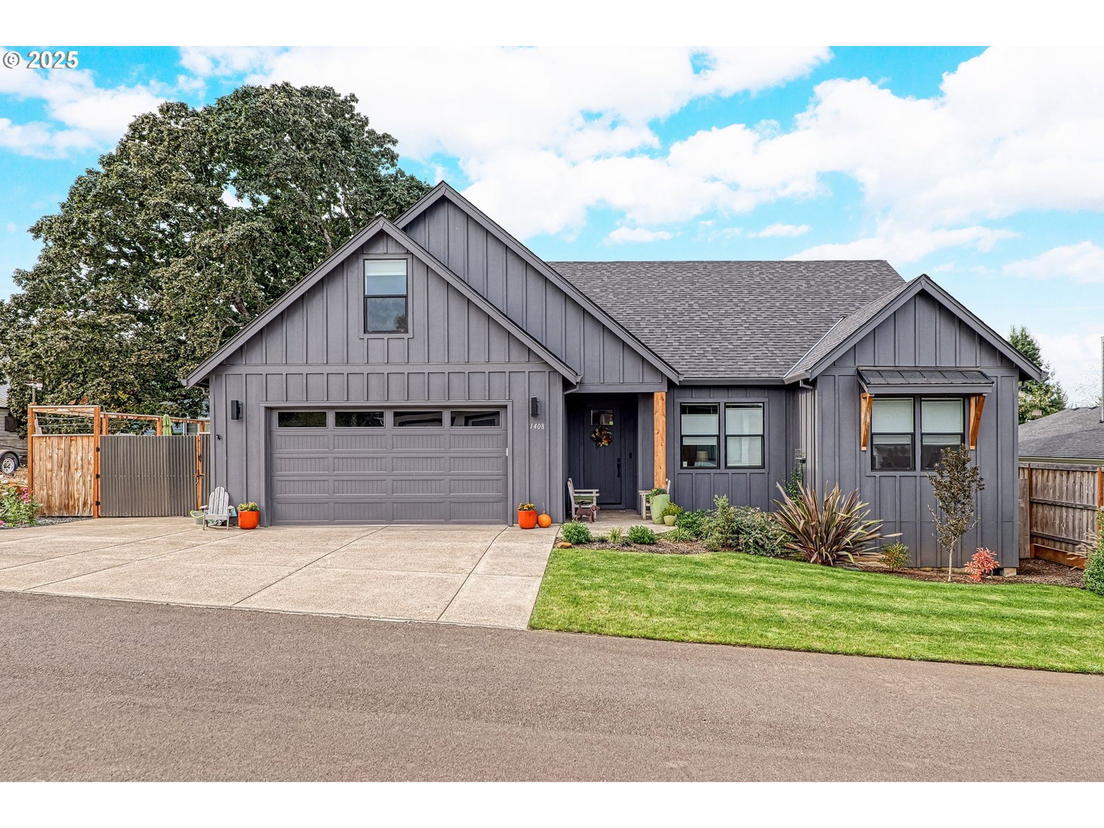 Primary listing photo, 1408 PRINCETON AVE, Silverton, OR, 97381