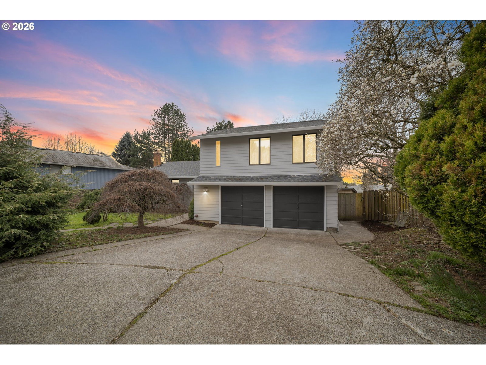 Primary listing photo, 195 NW PHYLLIS CT, Gresham, OR, 97030