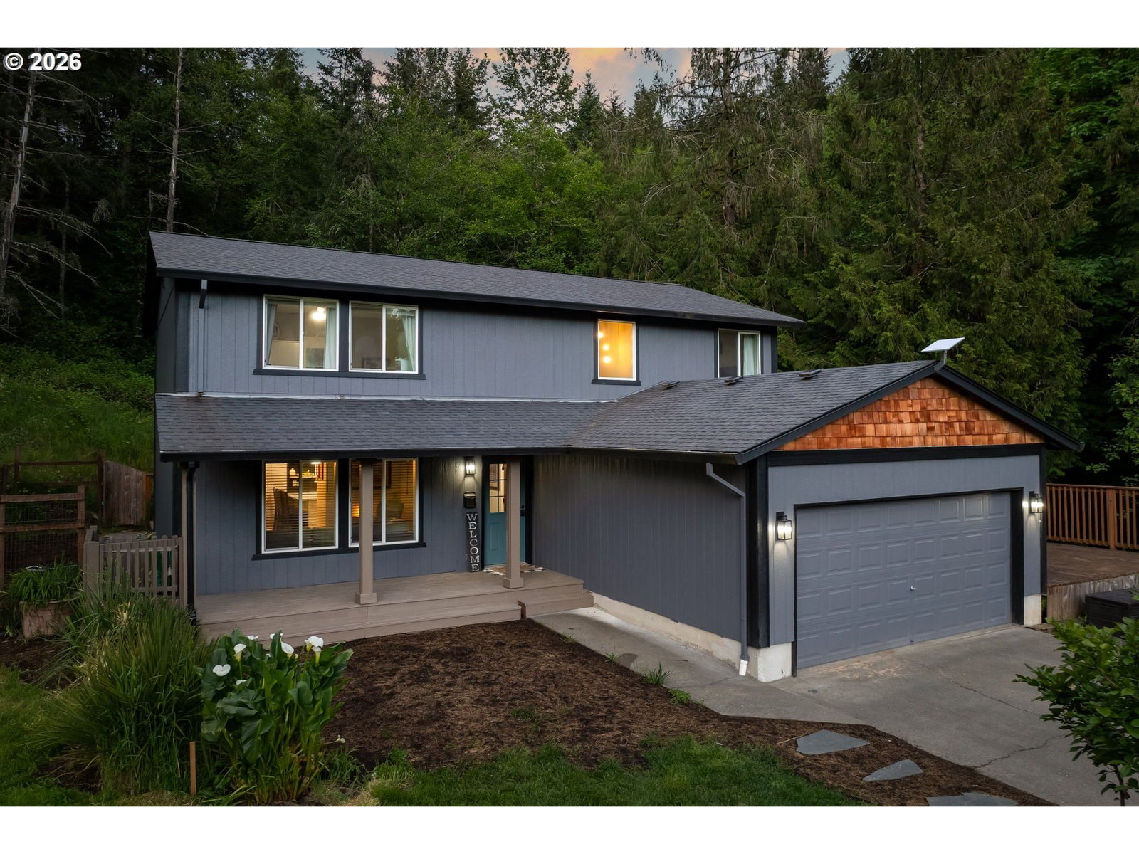Listing photo 1 of 6