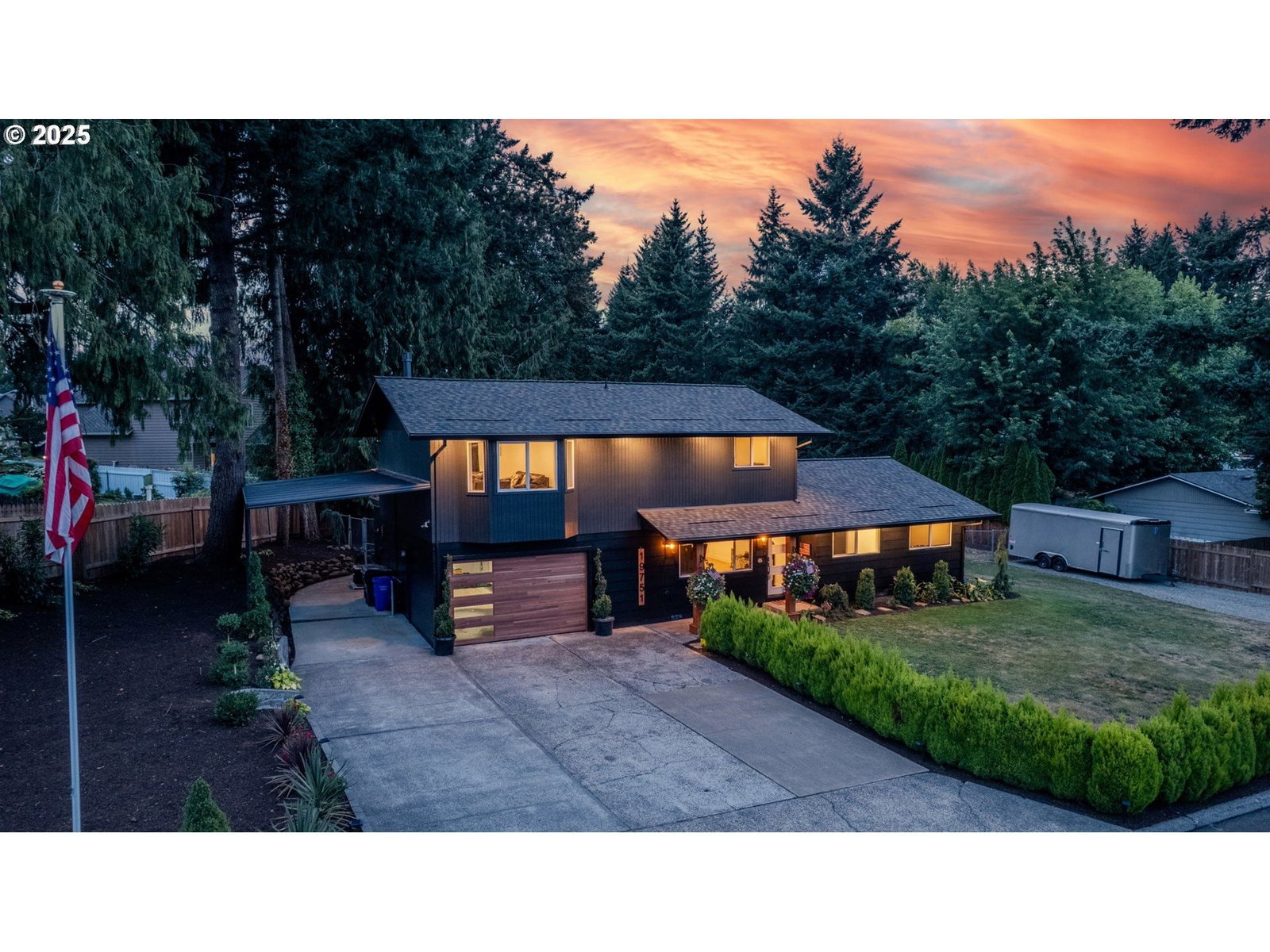 Primary listing photo, 19751 FALCON DR, Oregon City, OR, 97045