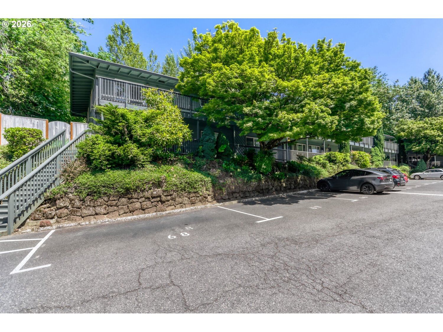 1045 SW BERTHA BLVD ##7