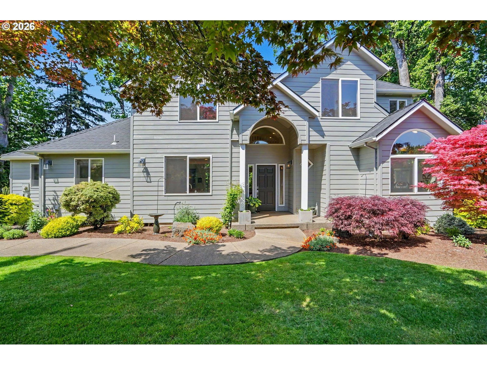Listing photo 1 of 6