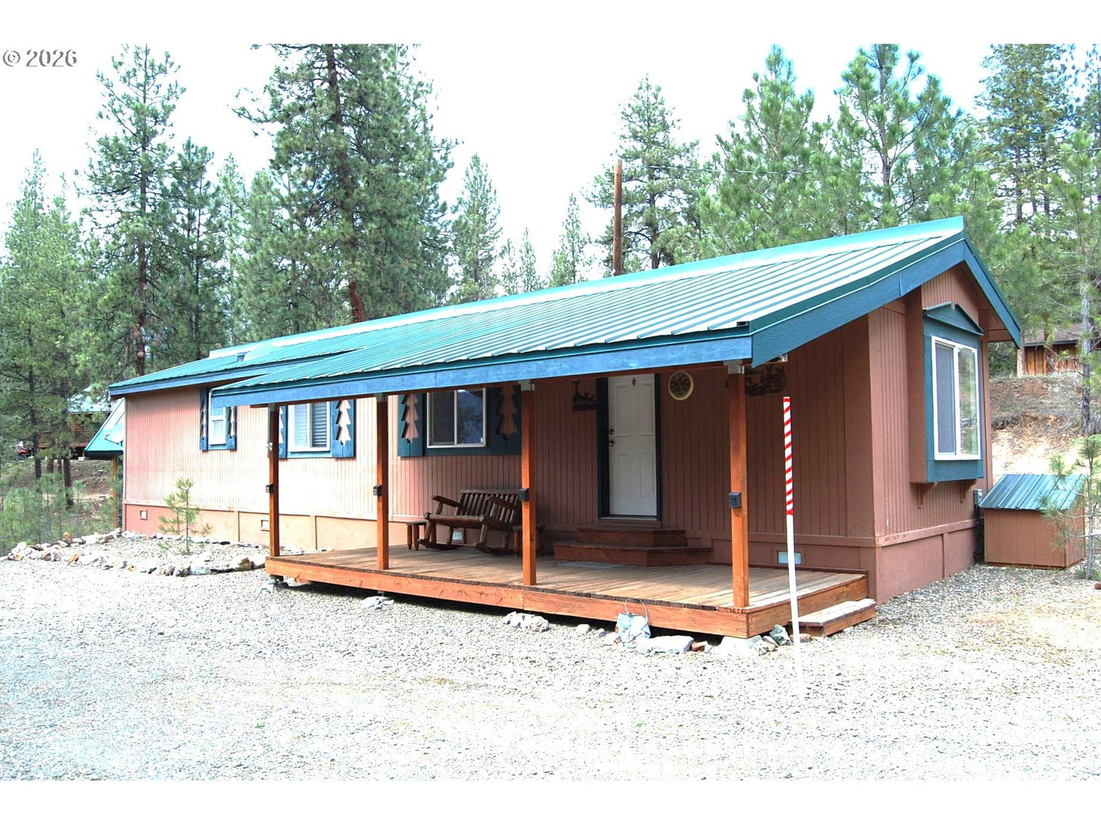 Listing photo 1 of 6