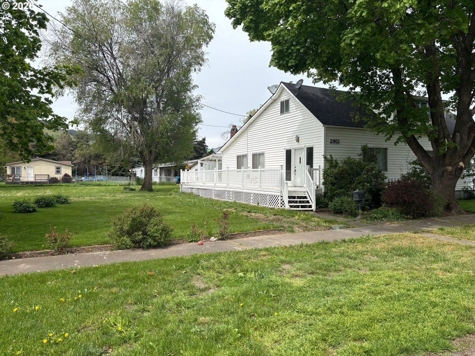 Listing photo 1 of 6