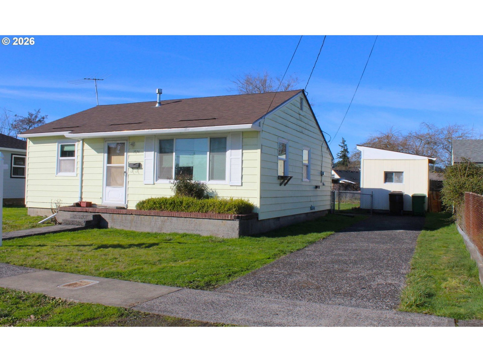 Primary listing photo, 1924 TUALATIN ST, St Helens, OR, 97051