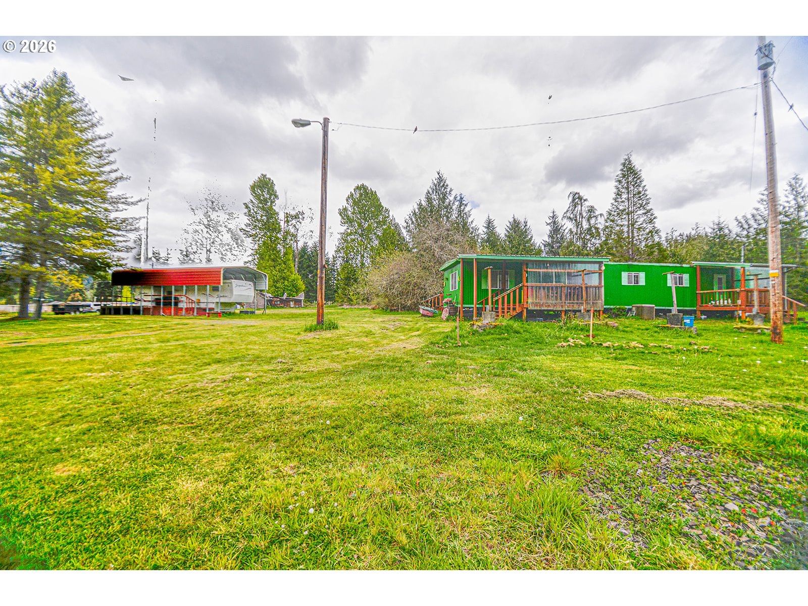 Listing photo 1 of 6